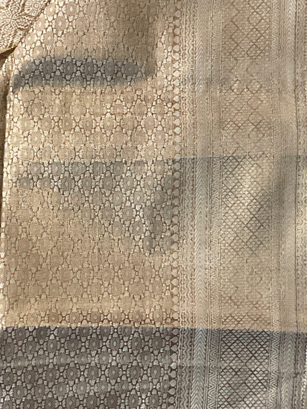 South Indian White & Gold Designer Cotton Silk Saree with Zari Pallu & Blouse for Onam