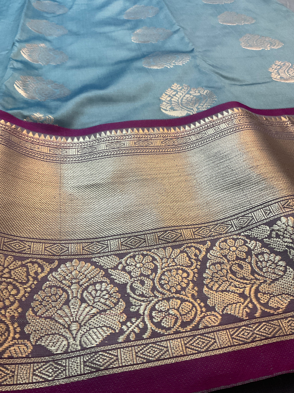 Kanchipuram Pattu Silk Saree in Grey with Contrast Pallu & Kanchi Border Blouse