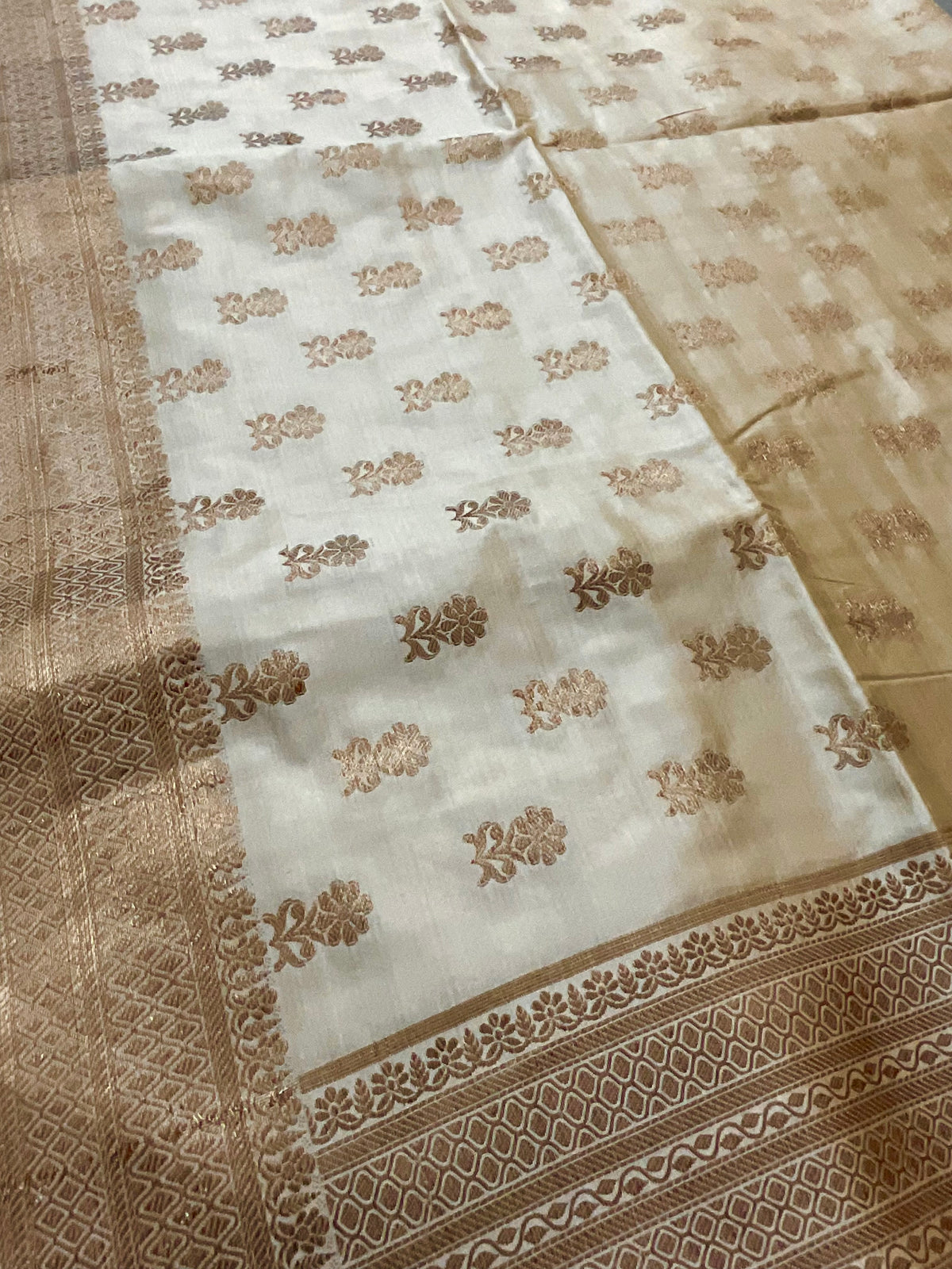 White & Gold Handloom Cotton Silk Saree — Zari Pallu & Plain Blouse Piece