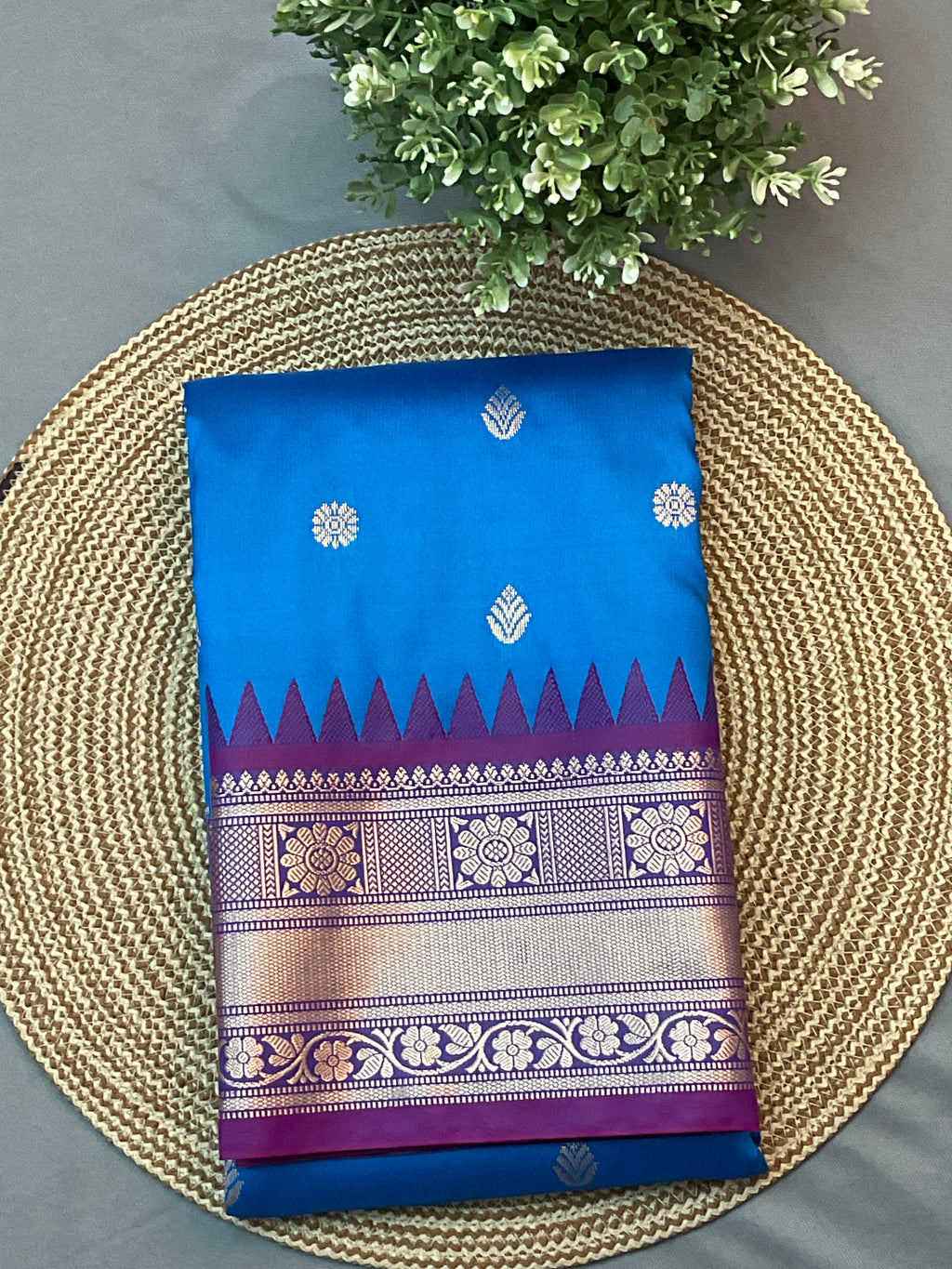 Kanchipuram Pattu Silk Saree in Blue with Contrast Pallu & Kanchi Border Blouse