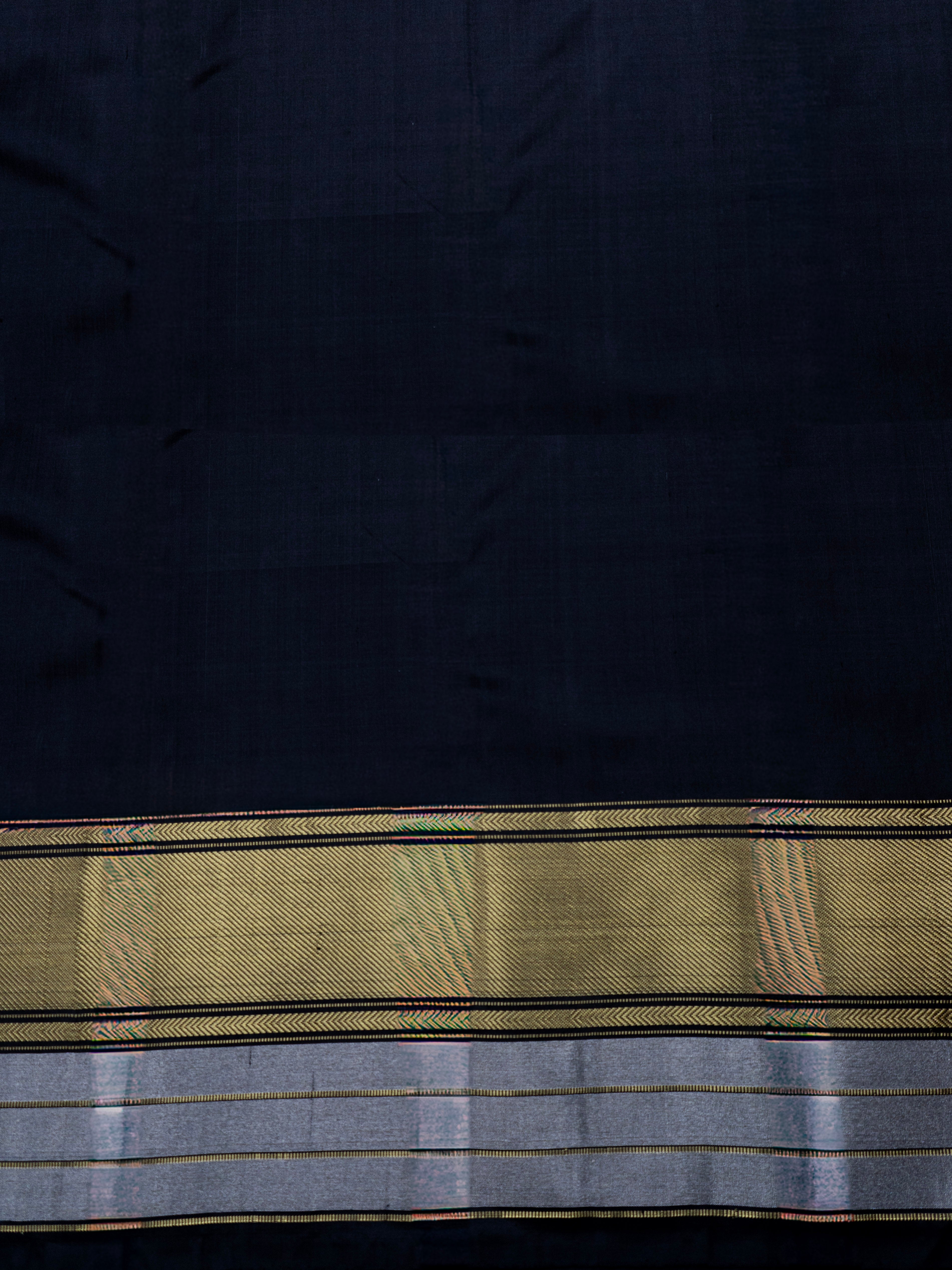 Pochampally Floral Ikat Silk Saree