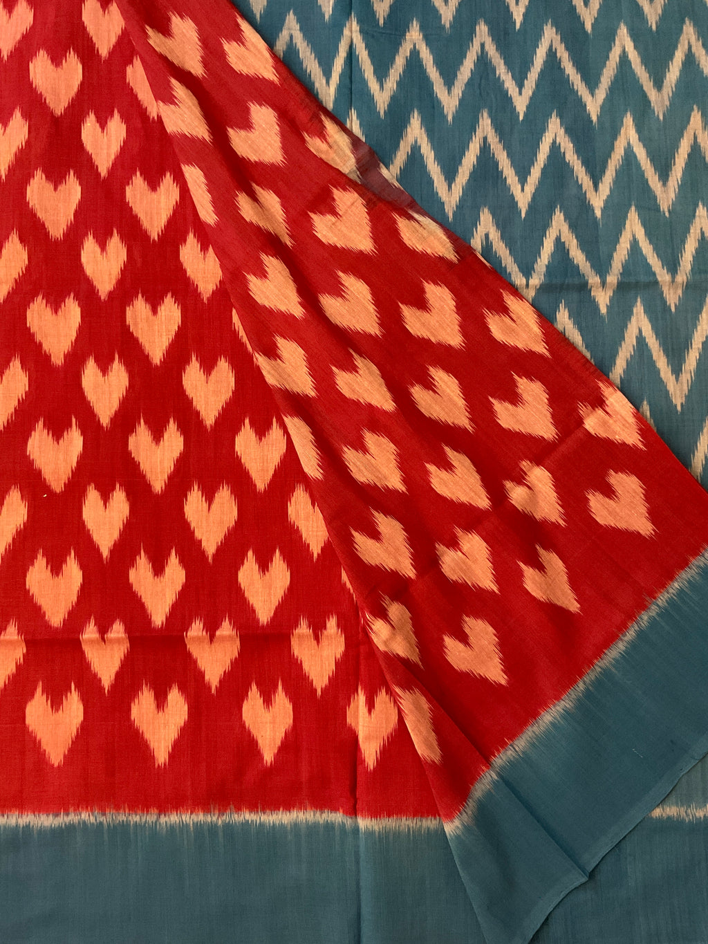 Deep Pink & Blue Pochampally Ikat Handloom Cotton Saree with Contrast Pallu – Without Blouse