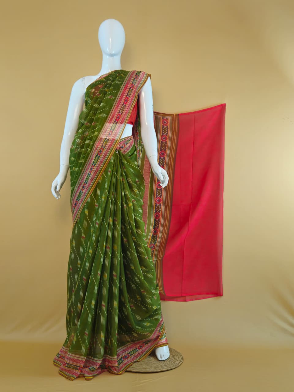 Garden Vareli Nova Nara Chiffon Saree with Blouse — Dark Green
