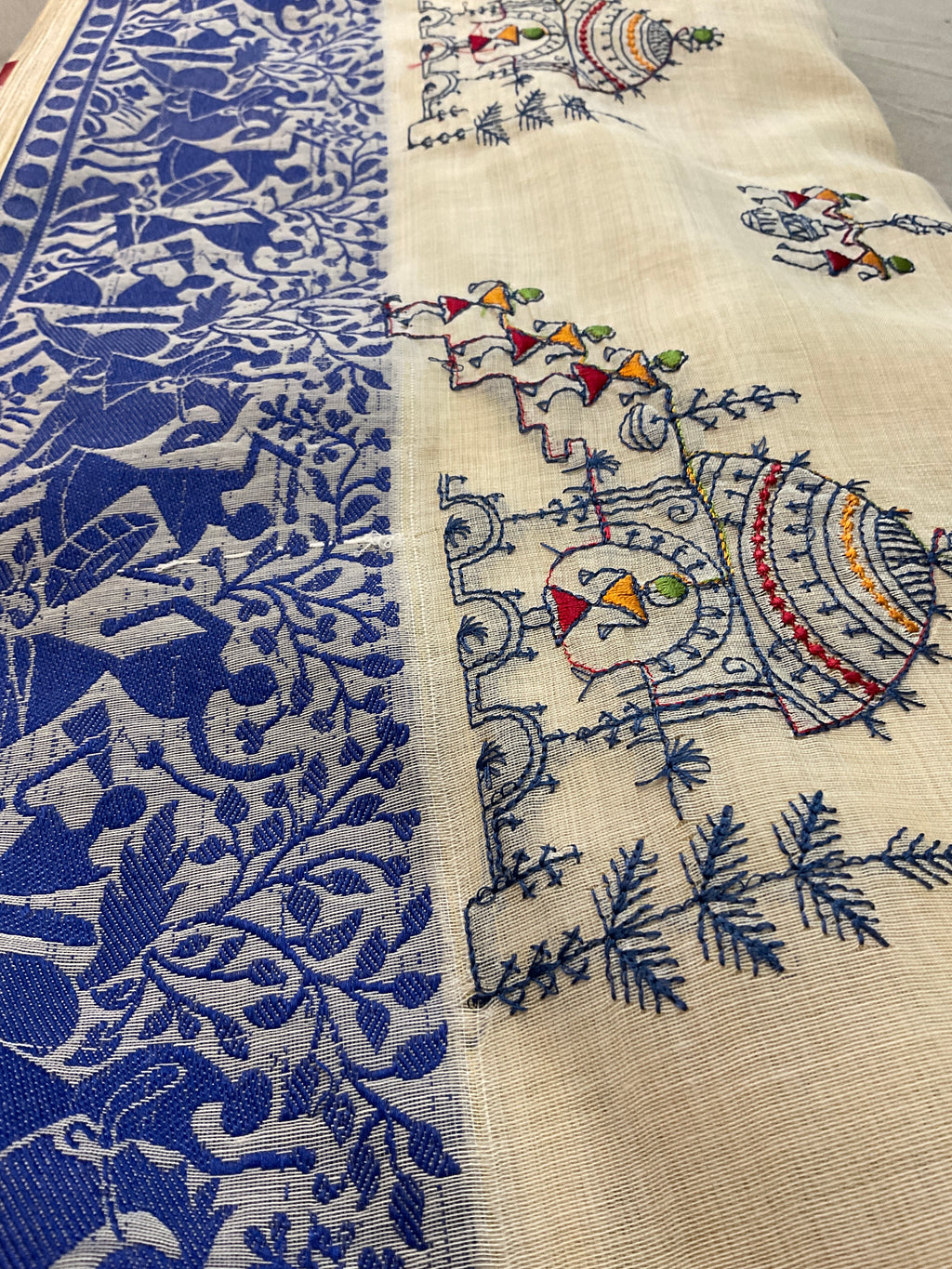 Kalamkari Hand Embroidery Cotton-Linen Saree – Off-White with Royal Blue Vareli Embroidery & Blouse