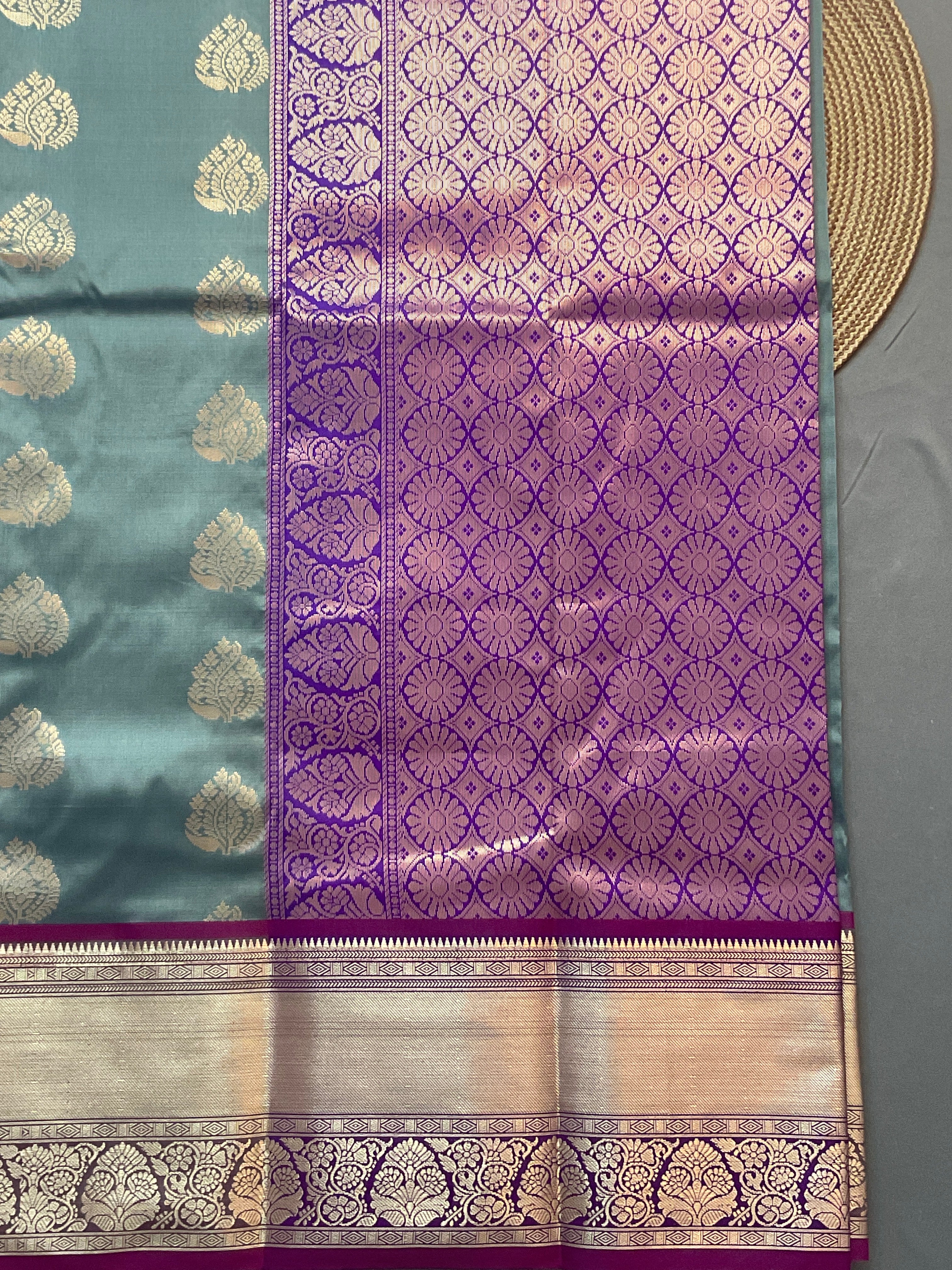 Kanchipuram Pattu Silk Saree in Grey with Contrast Pallu & Kanchi Border Blouse