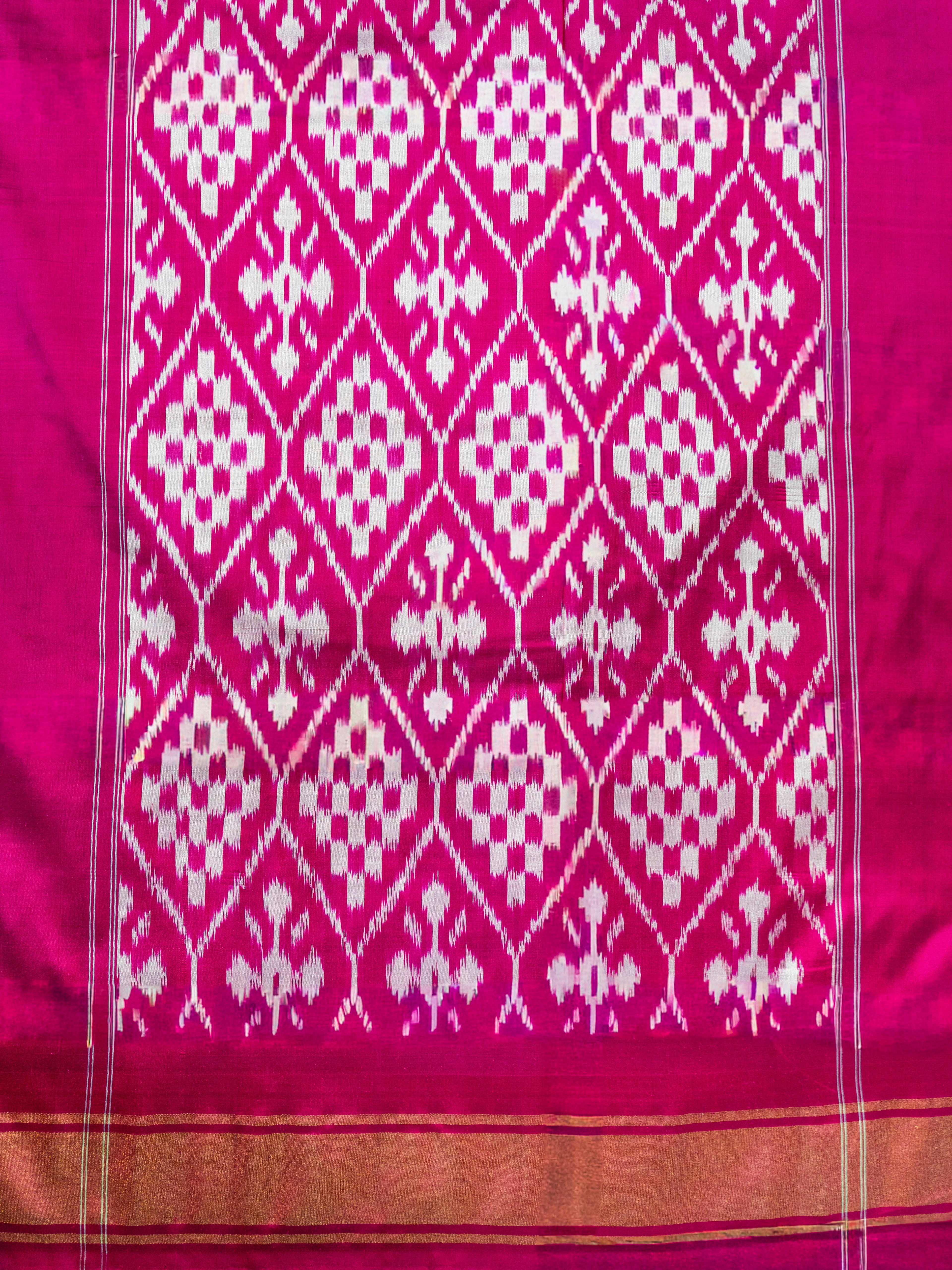Pure Pochampally Silk Saree in Brown with Ikat Weaving & Contrast Pink Pallu