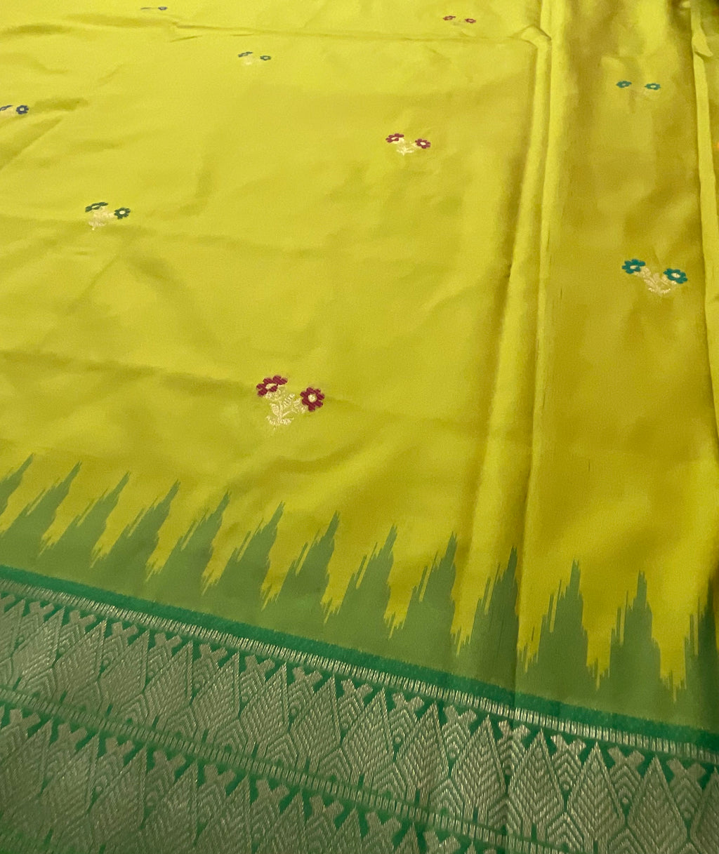 Vibrant Green Jamdani Silk Saree with Temple Border and Dark Green Pallu