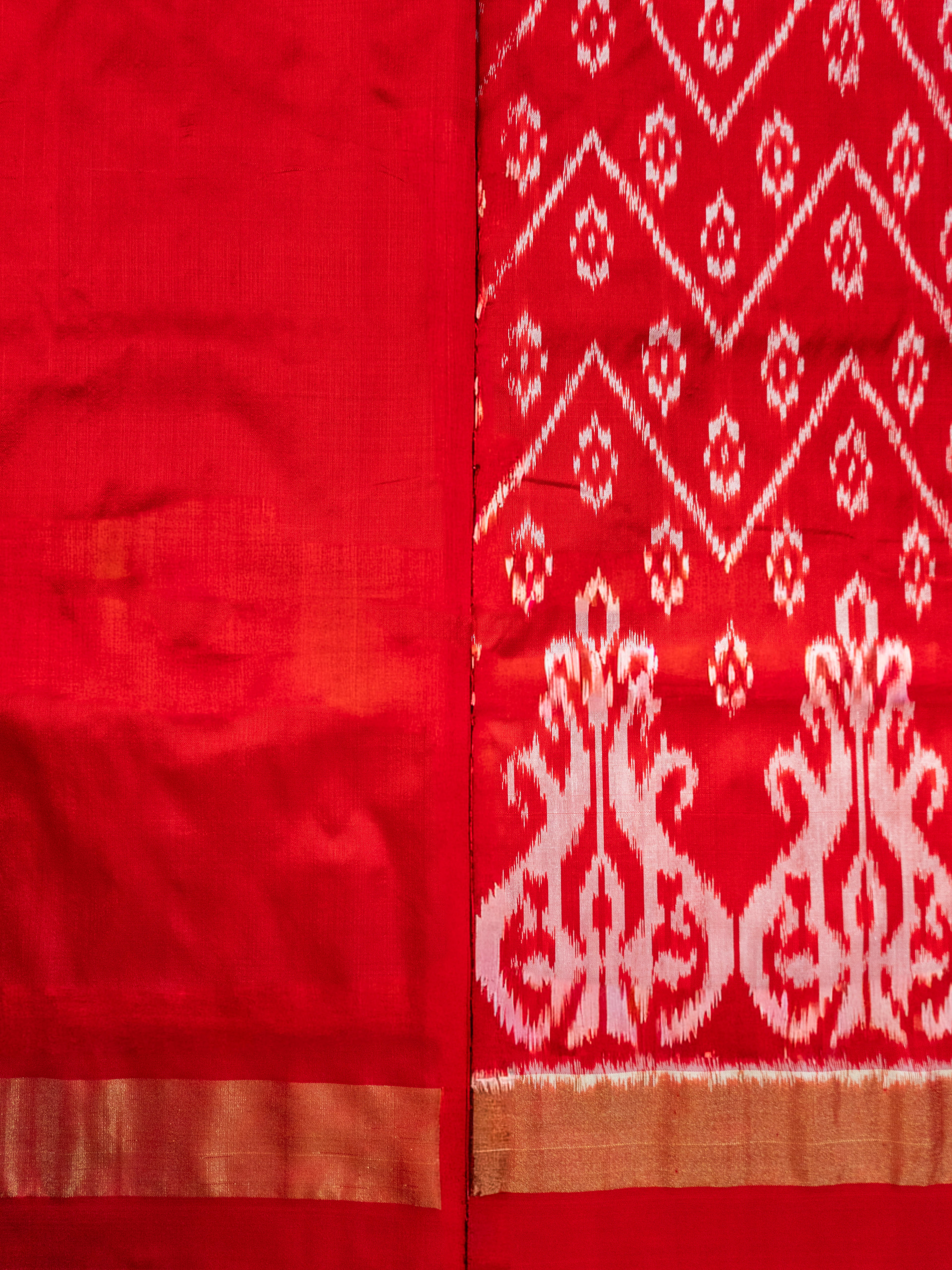 Red Pochampally Ikat Zari Saree