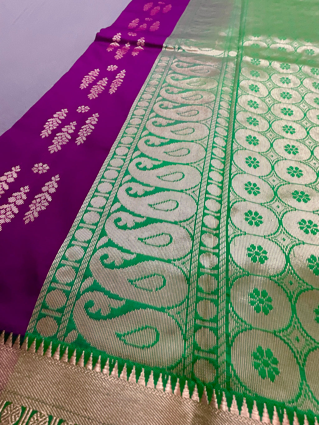 Kanchipuram Pattu Silk Saree in Purple with Contrast Pallu & Kanchi Border Blouse