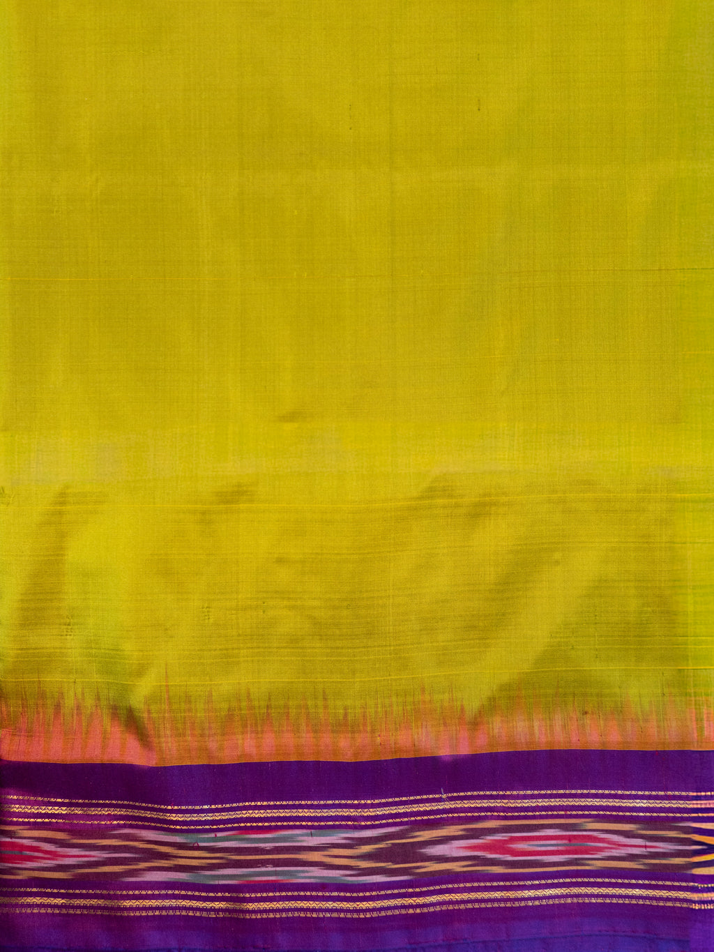 Pure Pochampally Plain Silk Saree in Green with Pink Patola Border & Patola Pallu (Without Blouse)