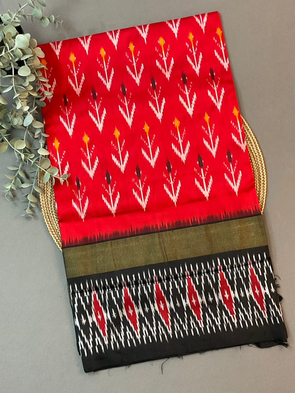 Red Pochampally Zari Silk Saree with Contrast Black Pallu & Plain Blouse