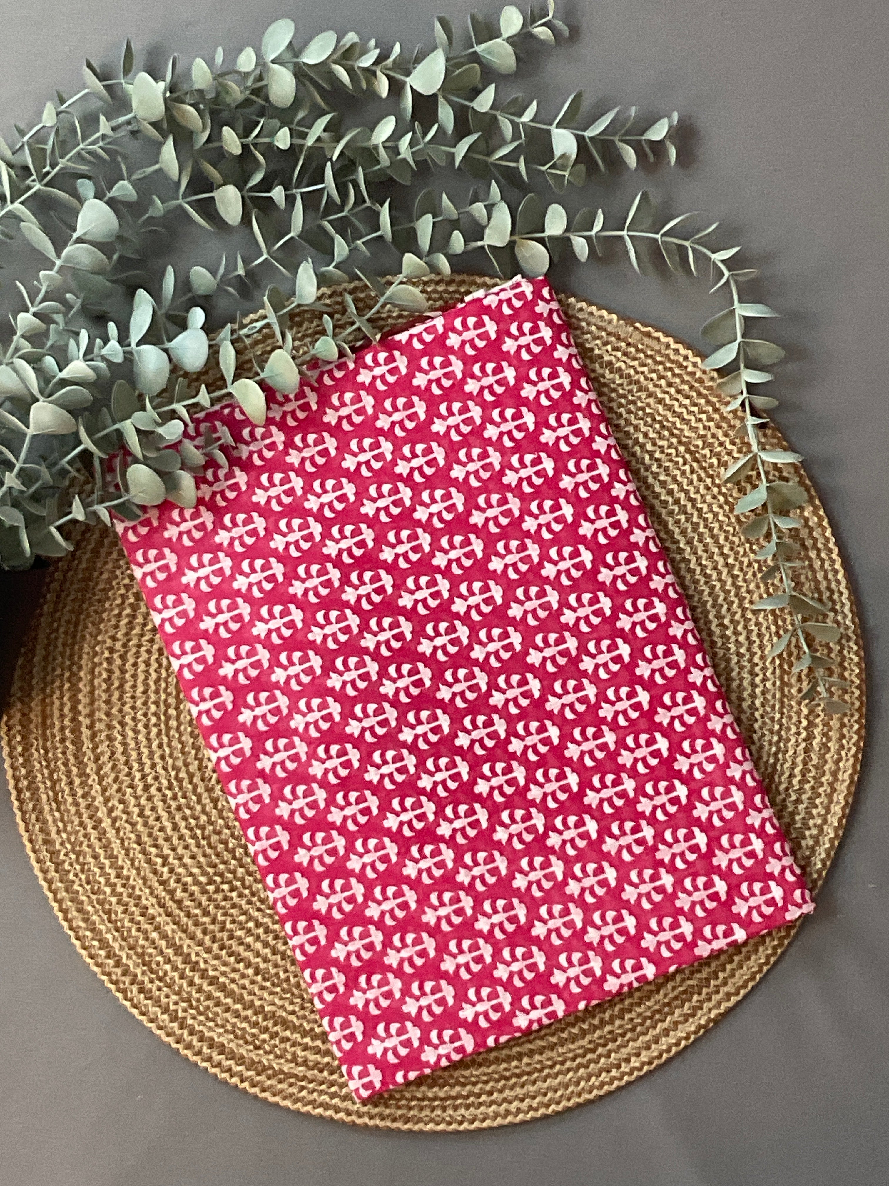 Pink Floral Printed Cotton Saree with Blouse (Design 2)