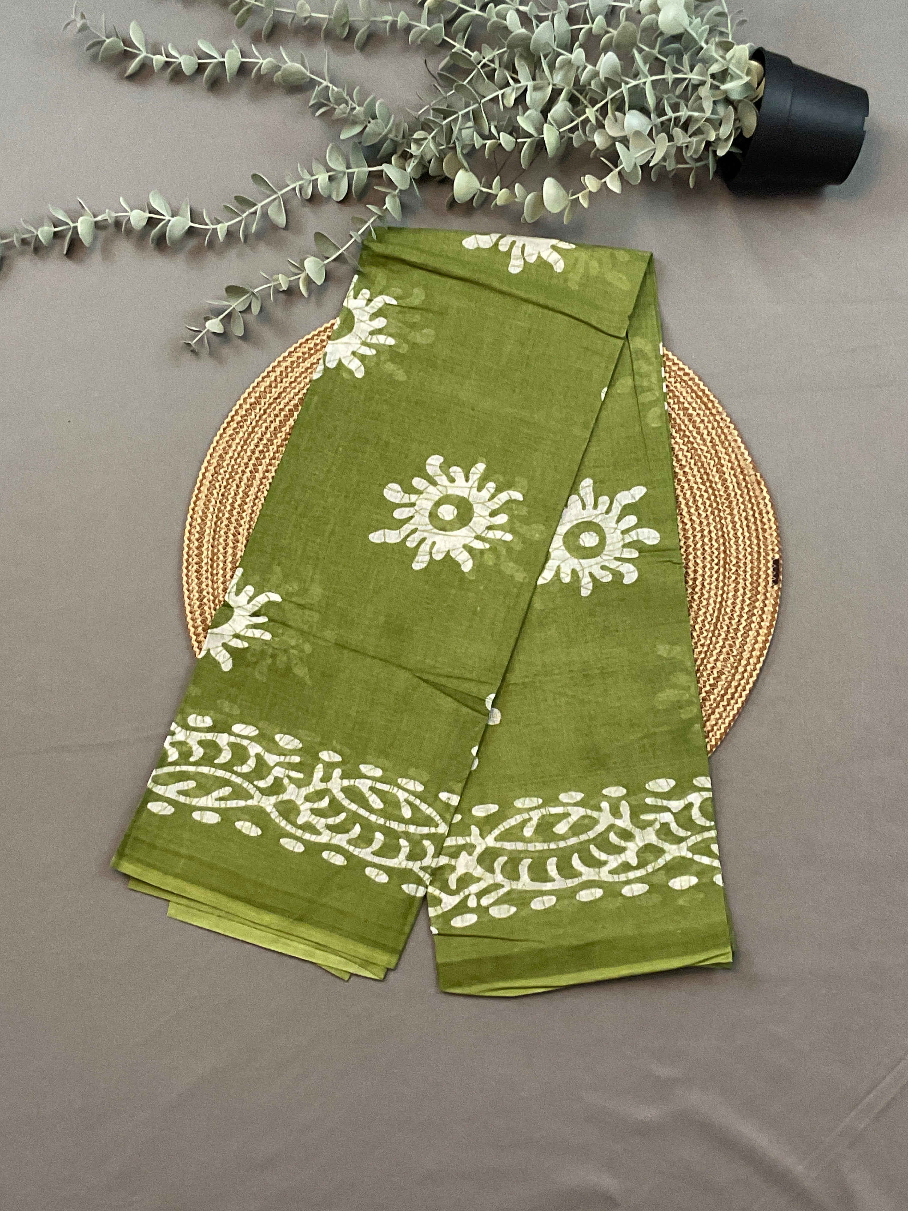 Green Hand Batik Print Cotton Dress Material – Unstitched 3-Piece Suit