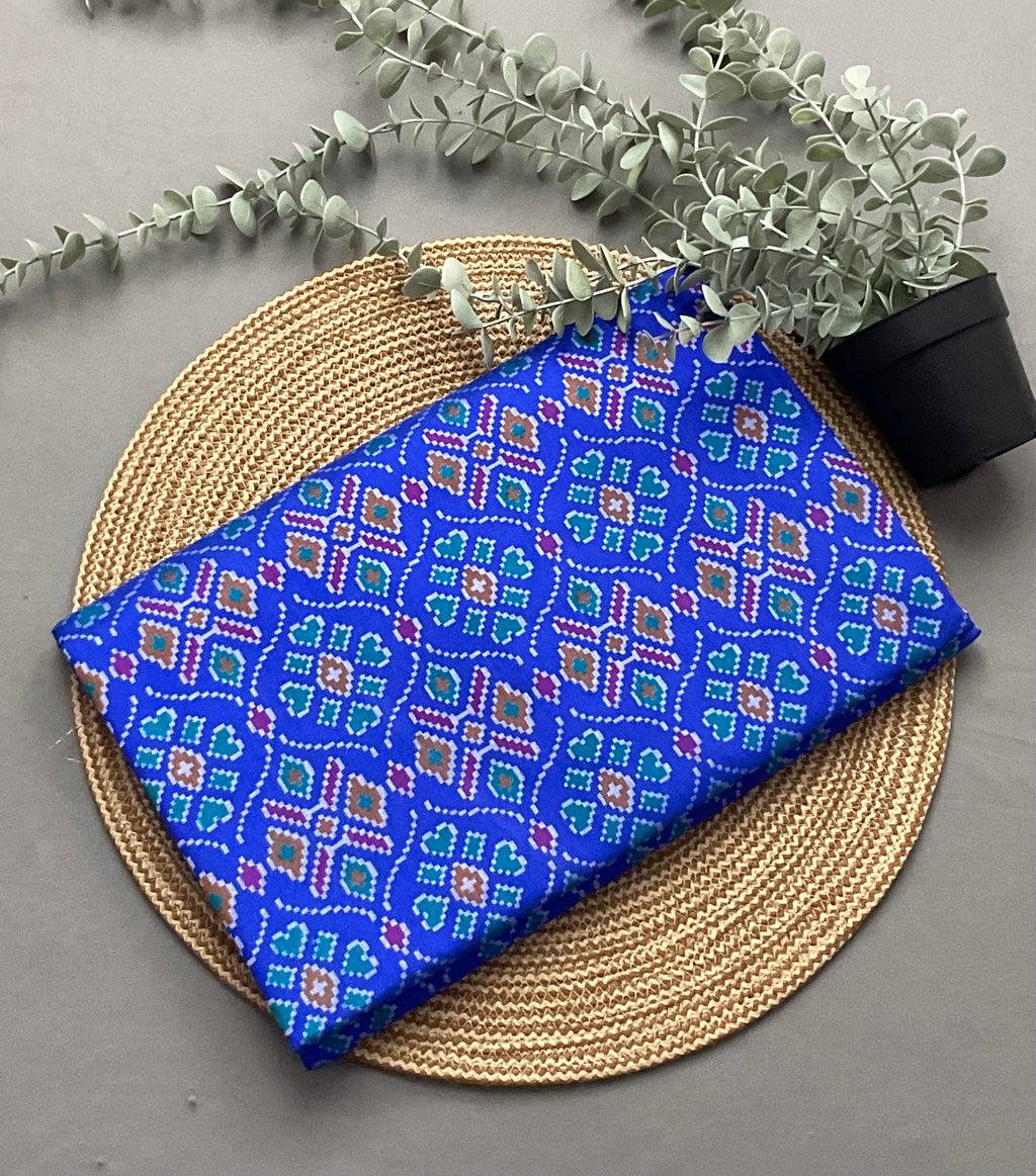 Pochampally Cotton Silk Ikkat Patola Print Saree in Blue with Designer Pink Pallu