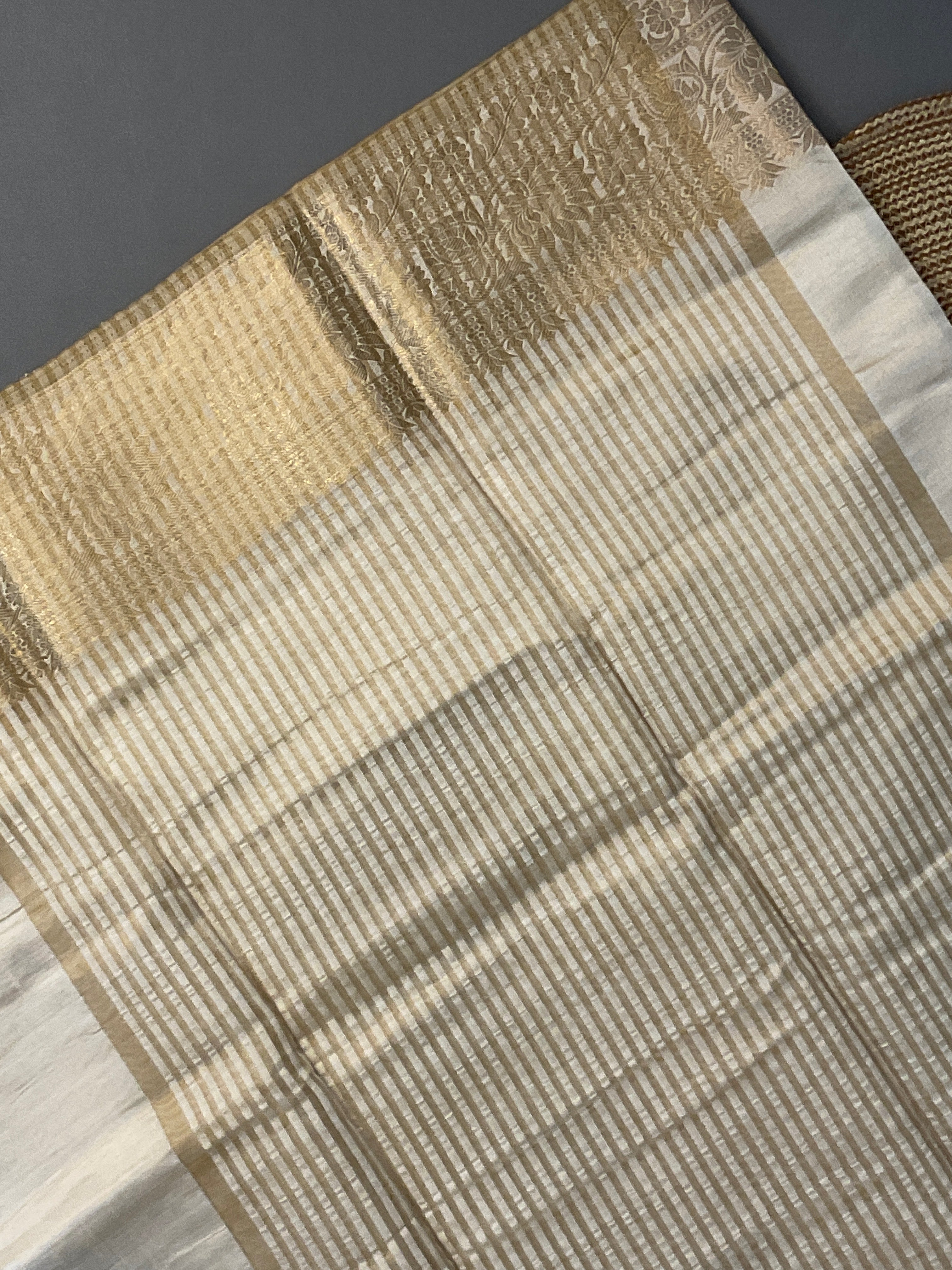 White & Gold Handloom Cotton Silk Saree with Designer Zari Border & Blouse for Onam