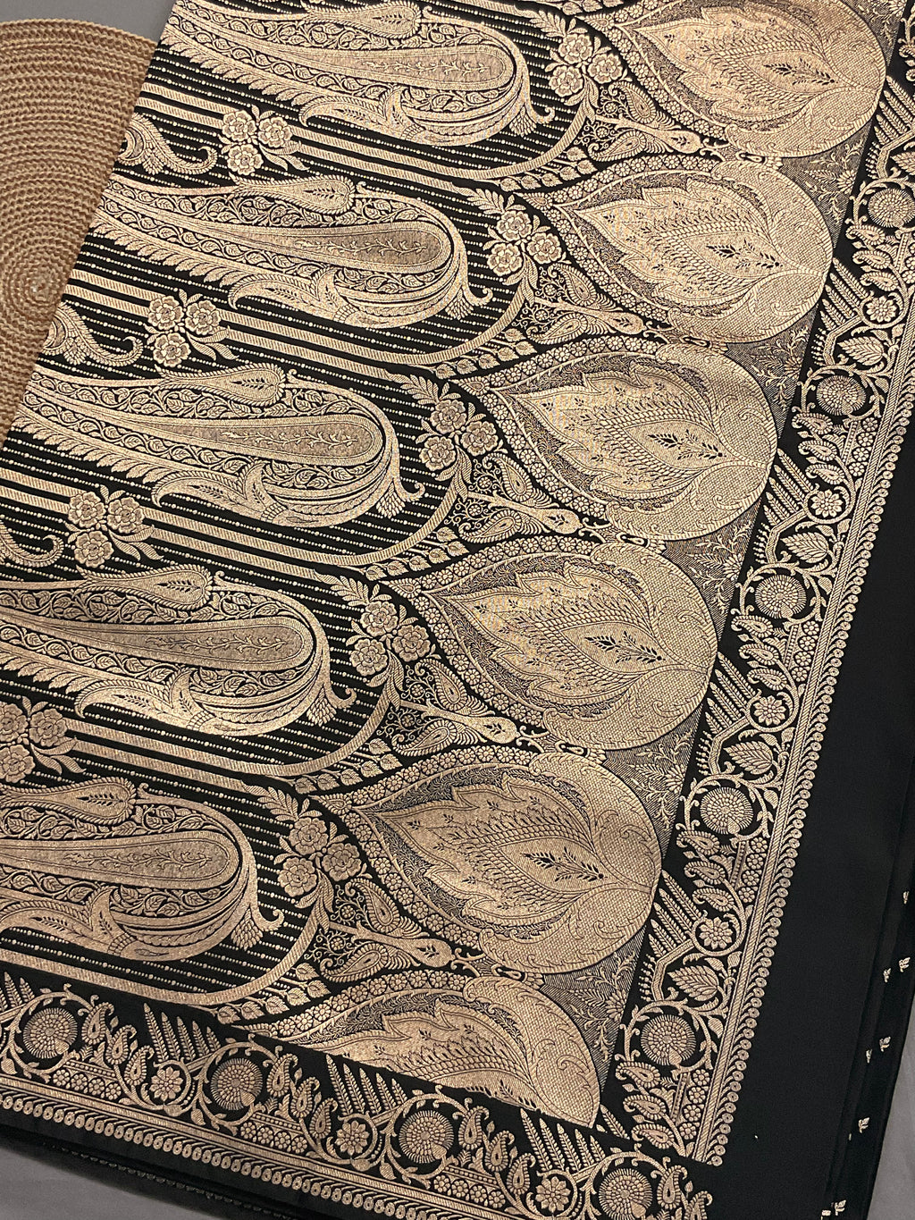 Handloom Banarasi Silk Saree in Black with Gold Zari Border & Designer Zari Pallu