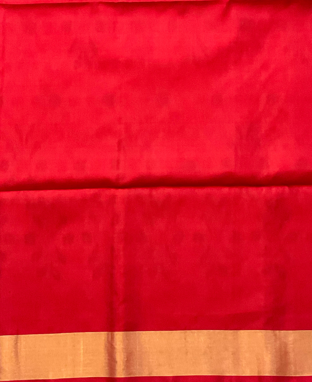 Royal Cream Pochampally Handwoven Ikat Silk Saree with Blood Red Contrast Pallu & Plain Blouse