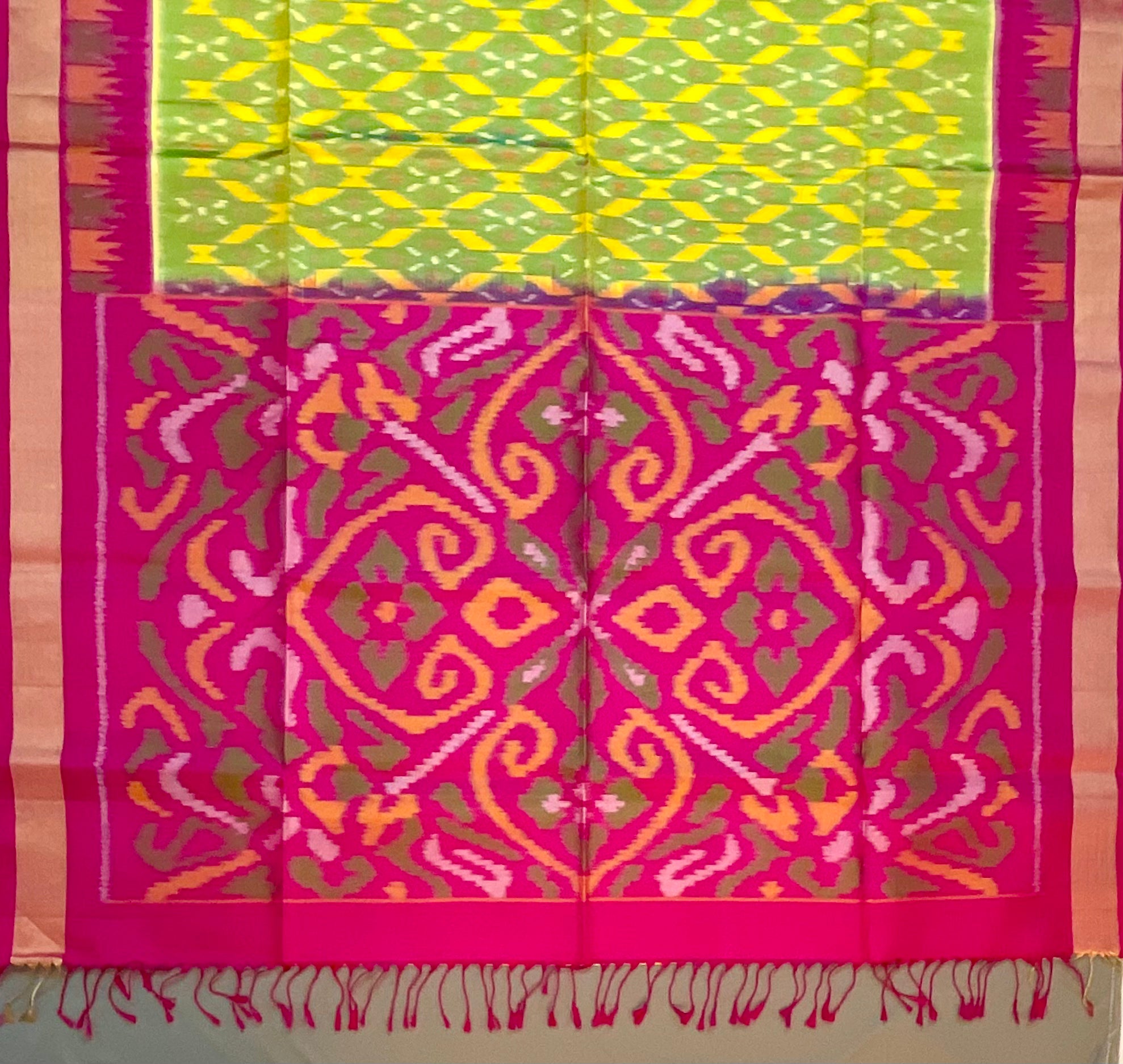 Olive Green Pochampally Ikat Silk Saree with Contrast Rani Pink Pallu & Plain Blouse