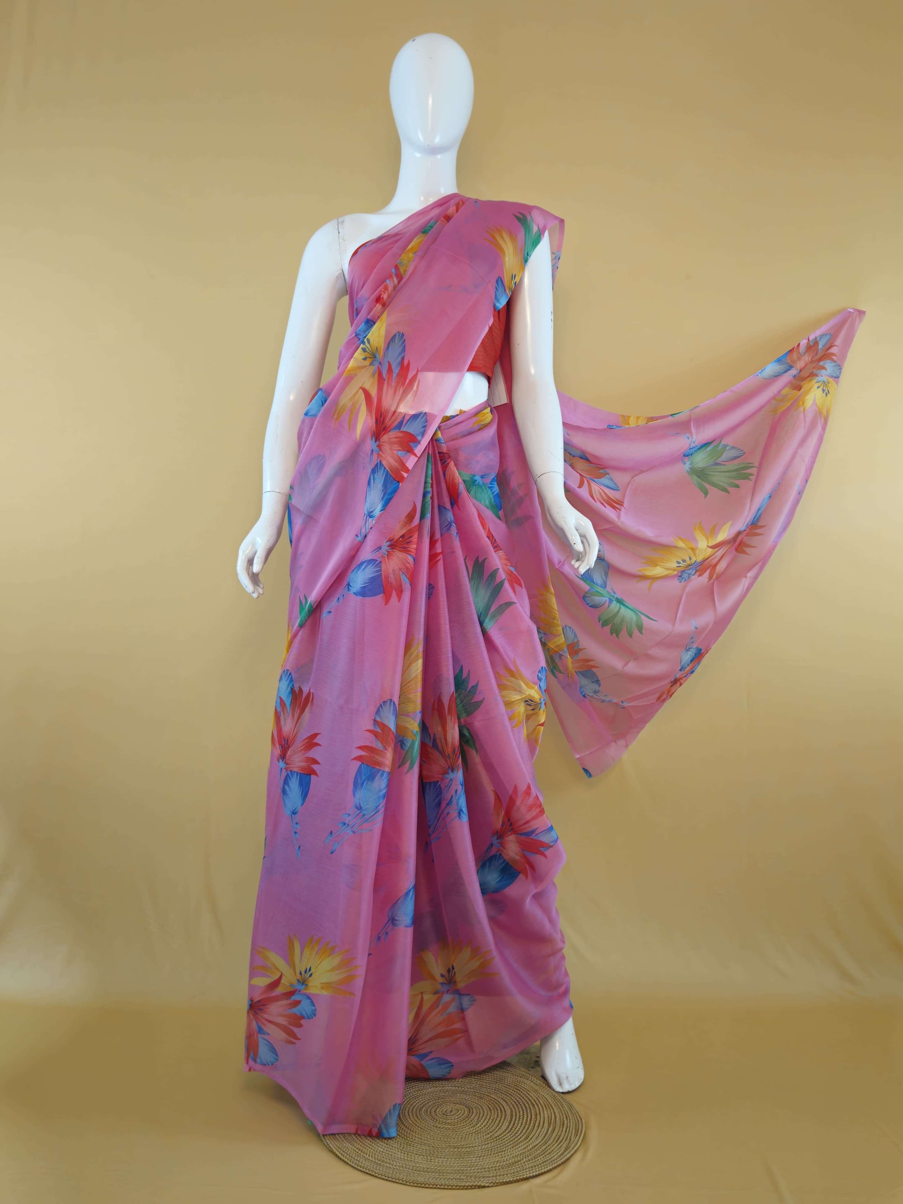 Garden Vareli Nara Chiffon Saree (Saree Only) — Pink