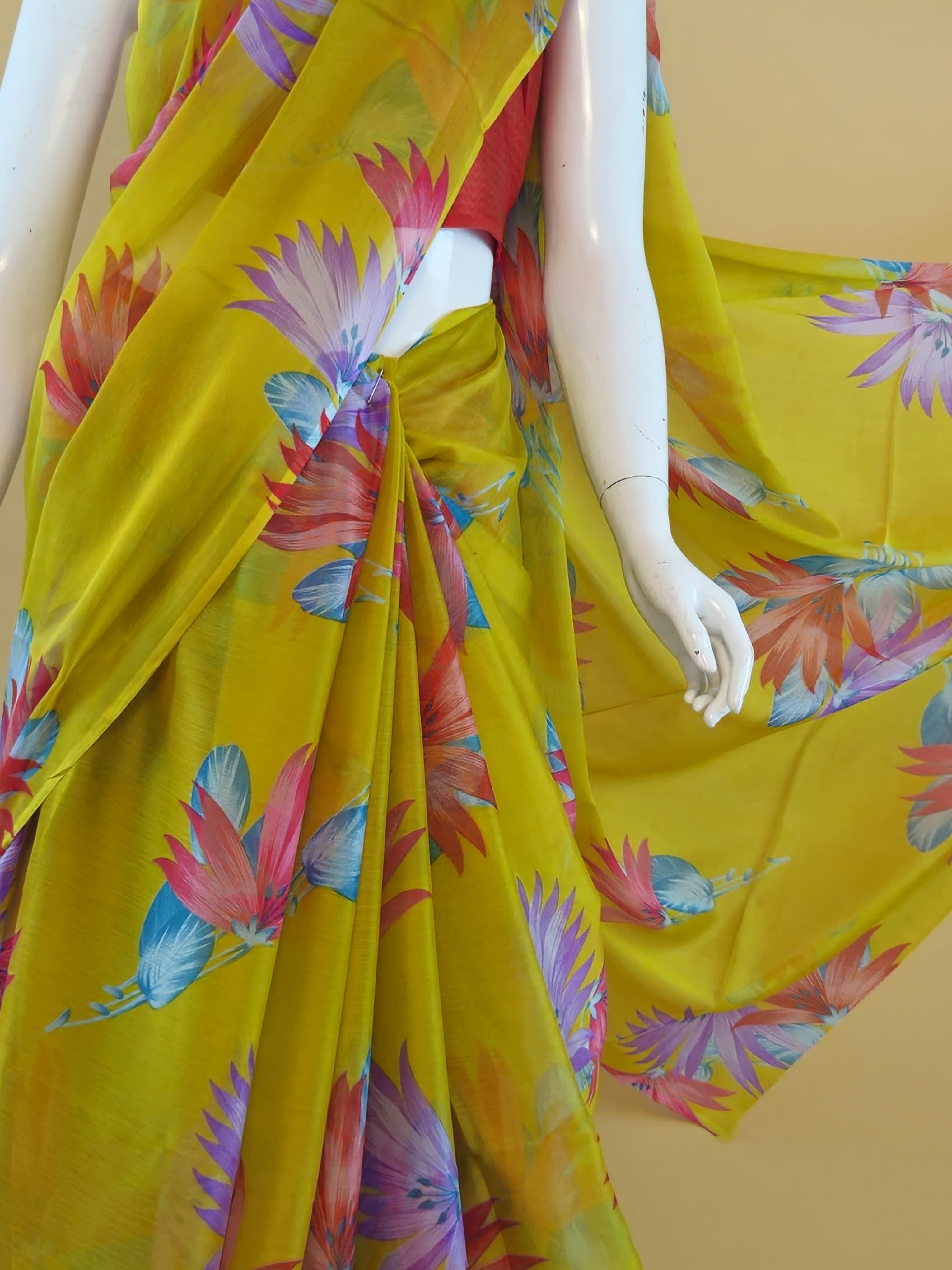 Garden Vareli Nara Chiffon Saree (Saree Only) — Yellow