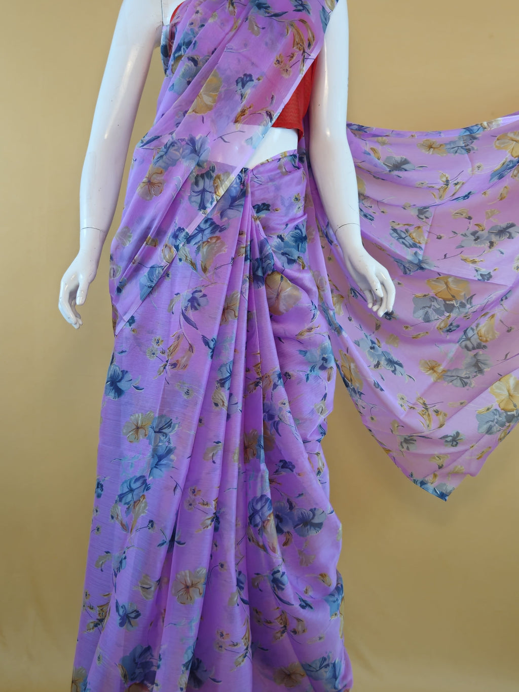 Garden Vareli Nara Chiffon Saree (Saree Only) — Pink