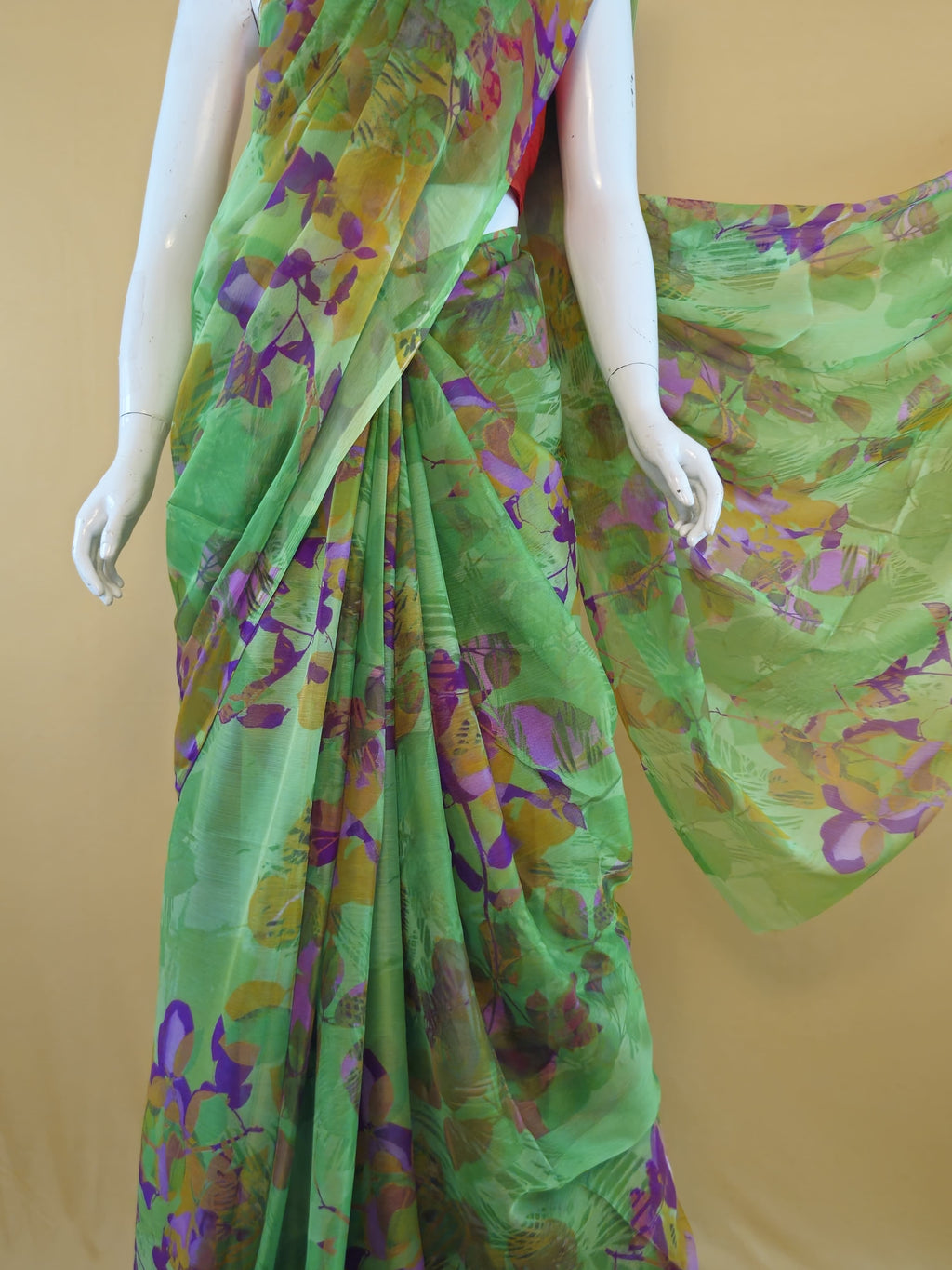Garden Vareli Nara Chiffon Saree (Saree Only) — Green