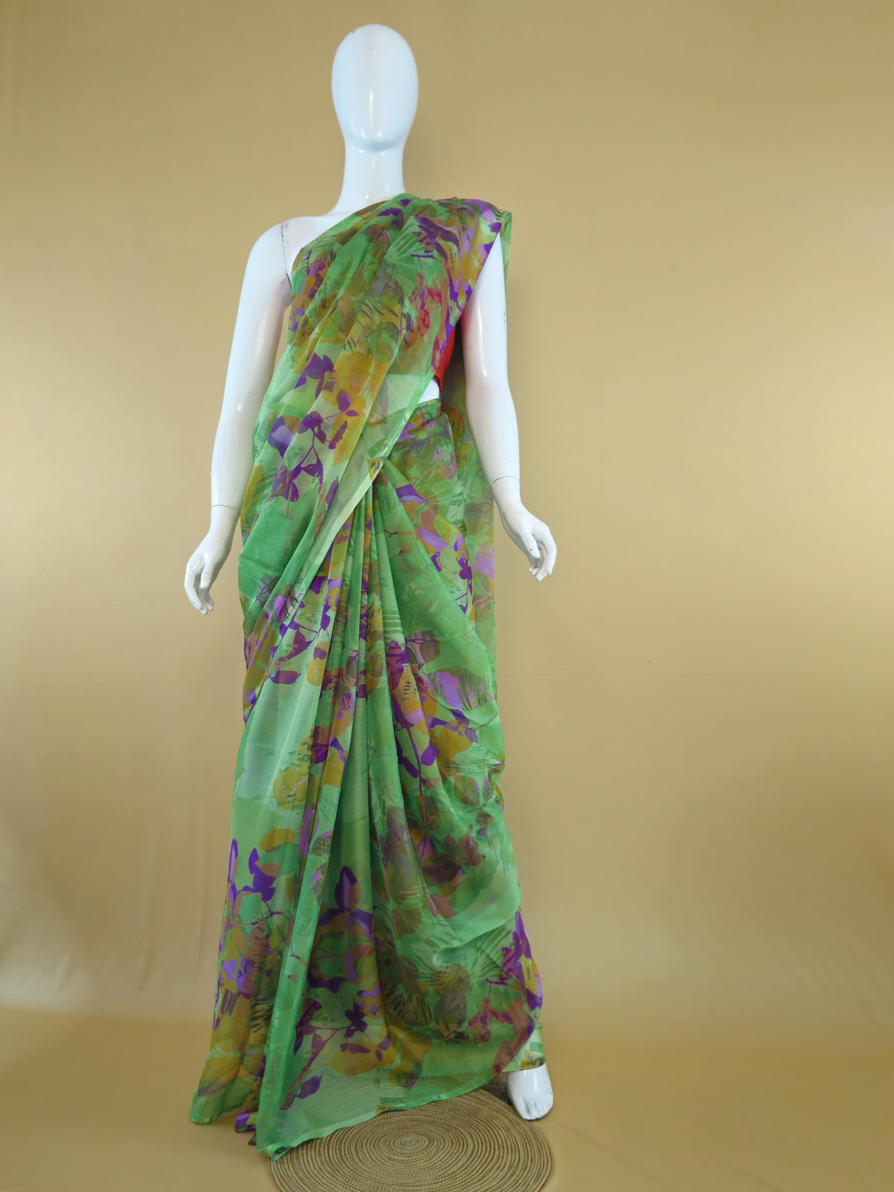 Garden Vareli Nara Chiffon Saree (Saree Only) — Green