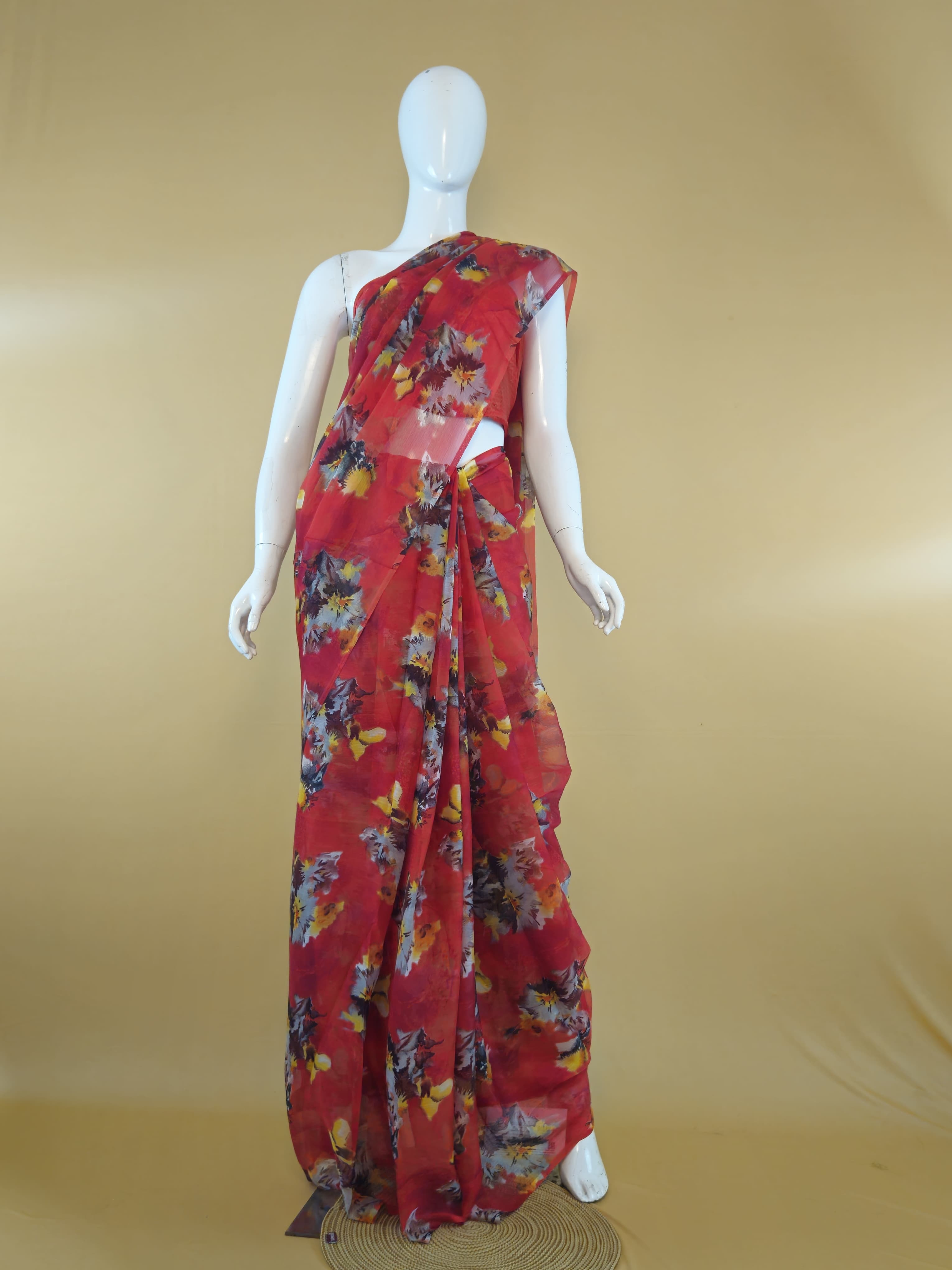 Garden Vareli Nara Chiffon Saree (Saree Only) — Red