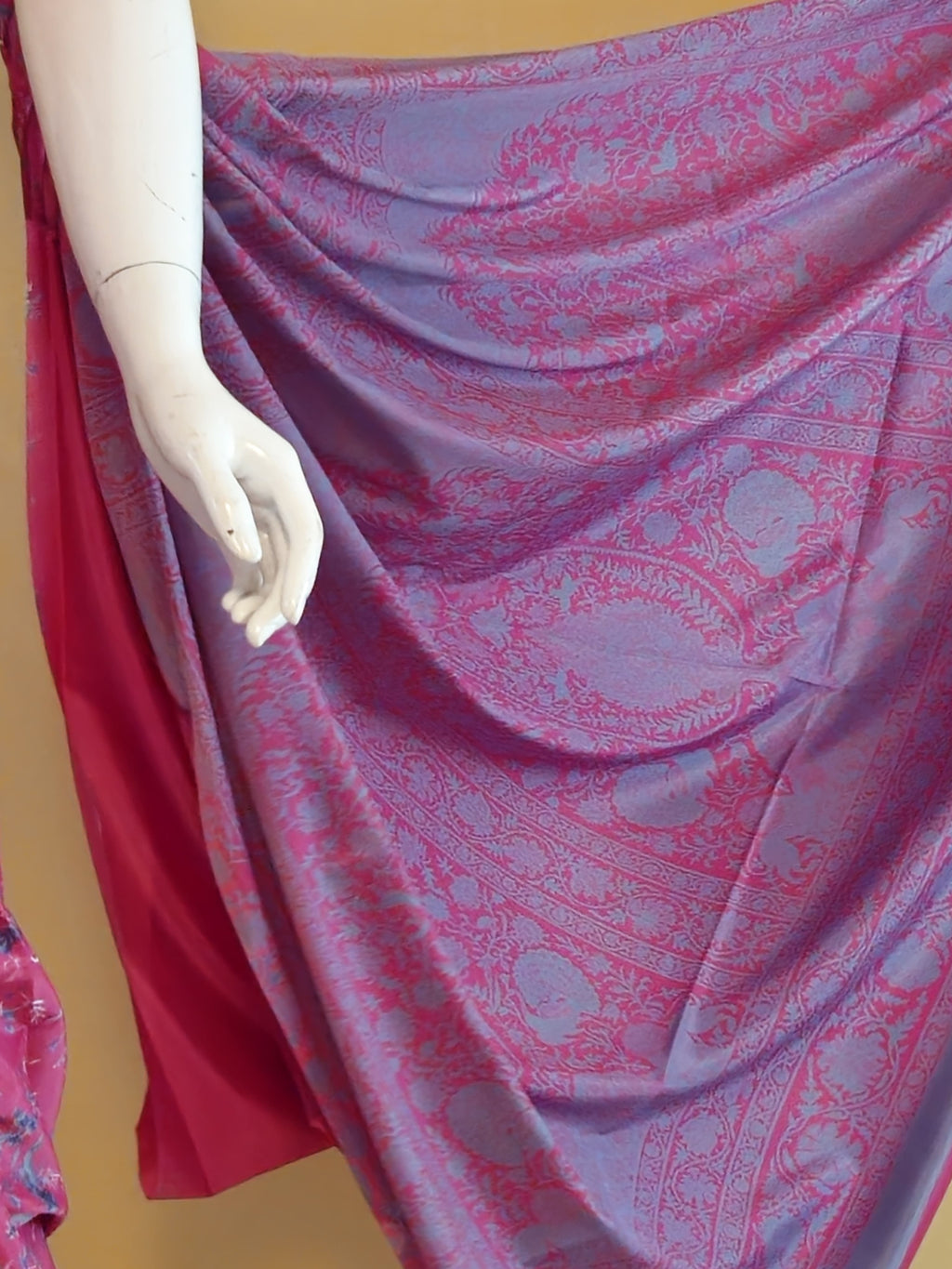 Garden Vareli Super Como Crepe Saree with Blouse — Baby Pink