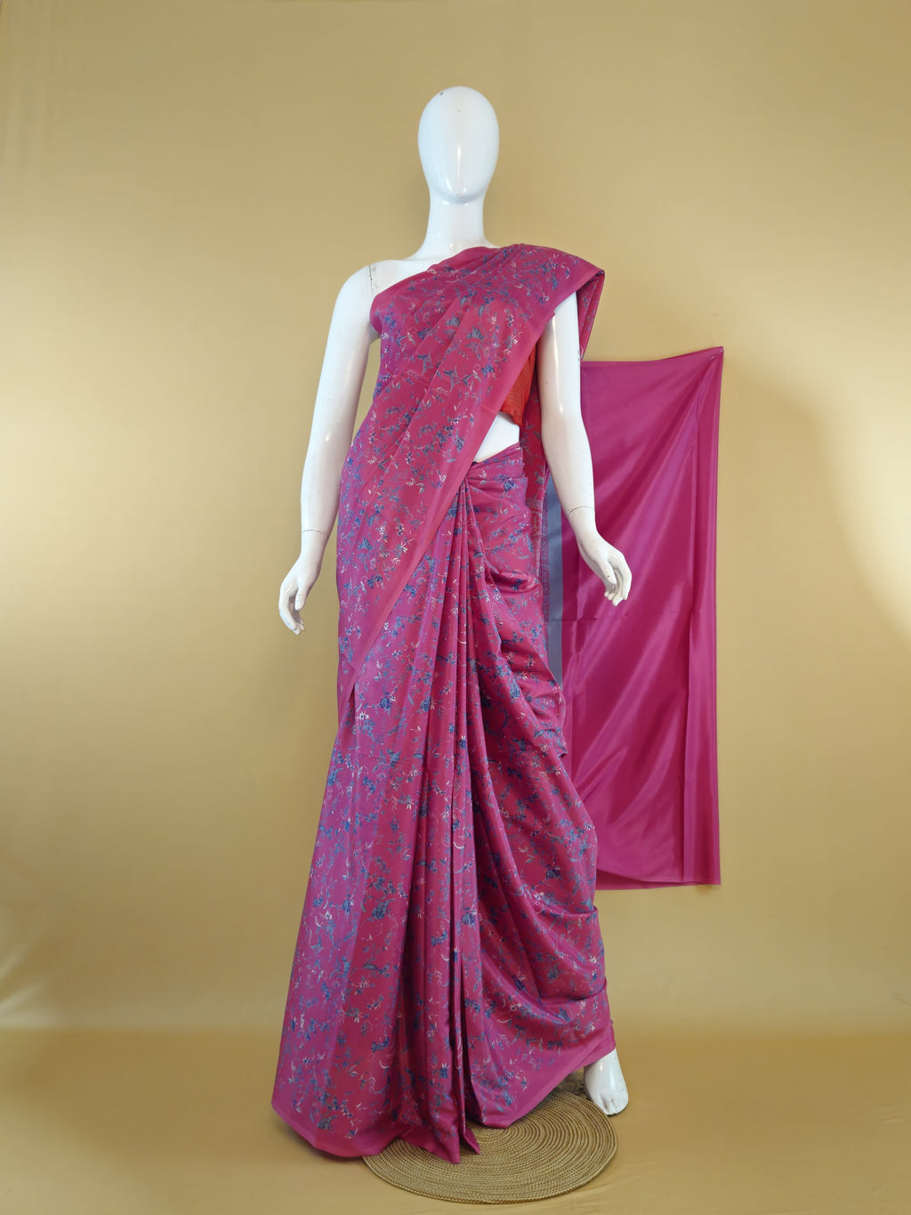 Garden Vareli Super Como Crepe Saree with Blouse — Baby Pink