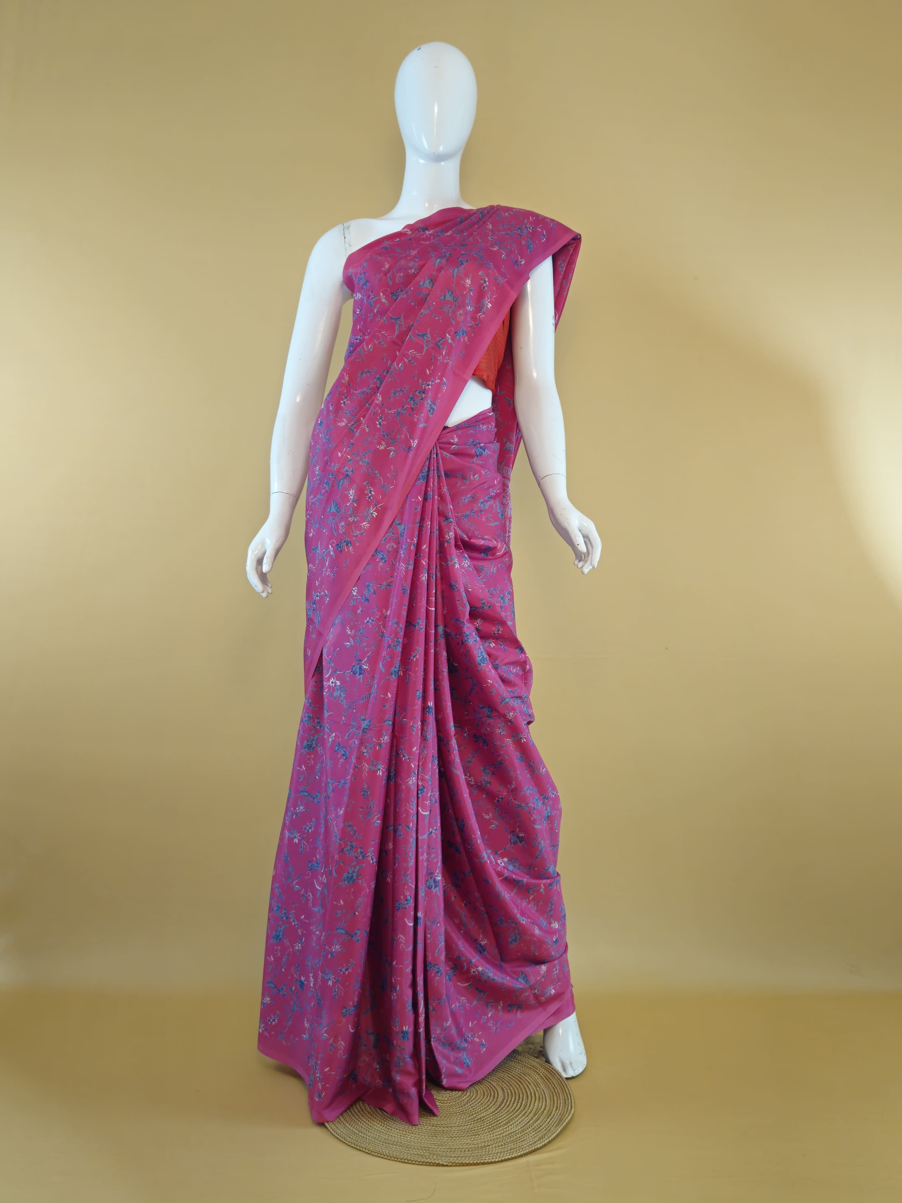 Garden Vareli Super Como Crepe Saree with Blouse — Baby Pink