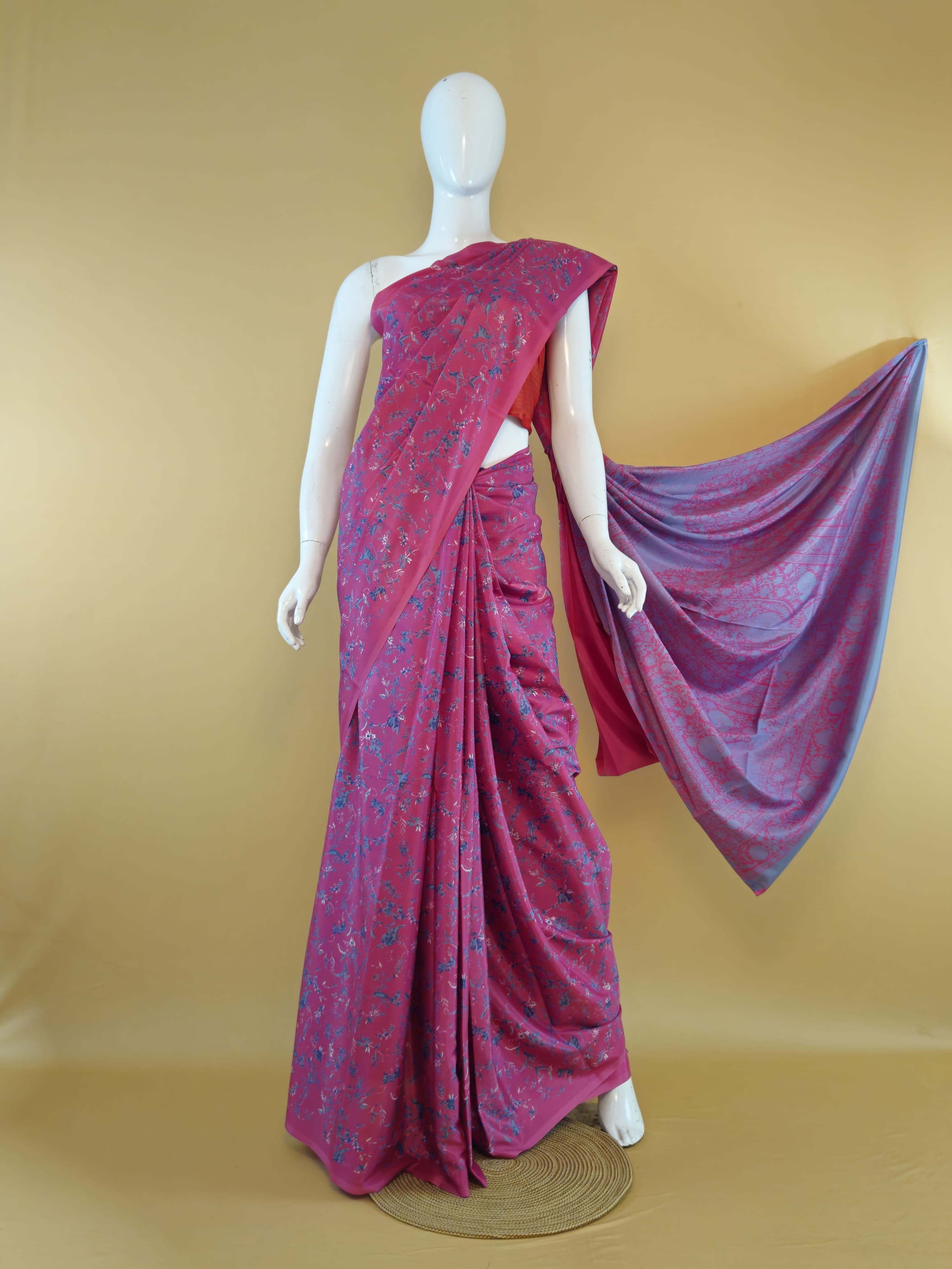 Garden Vareli Super Como Crepe Saree with Blouse — Baby Pink