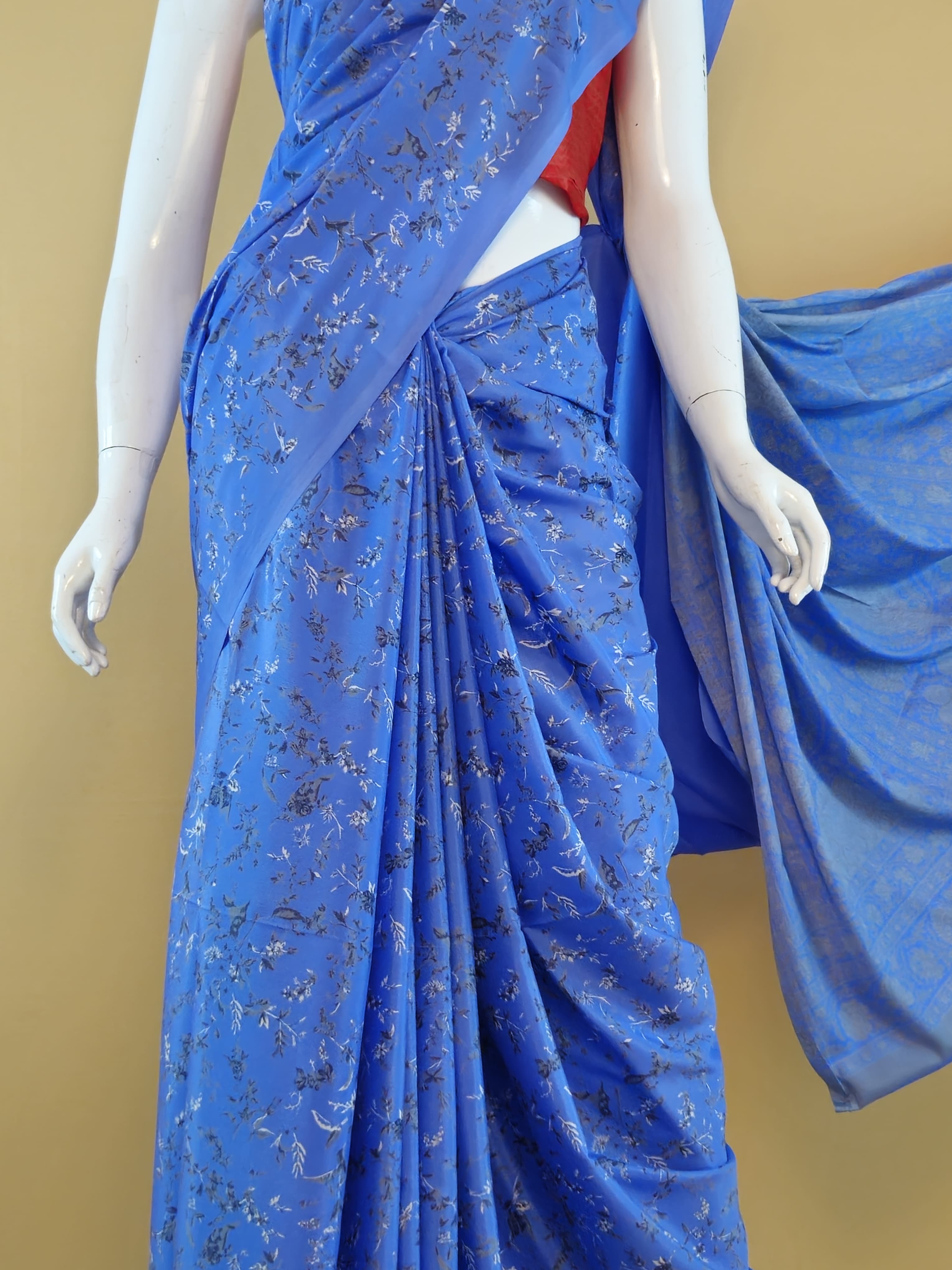 Garden Vareli Super Como Crepe Saree with Blouse — Blue