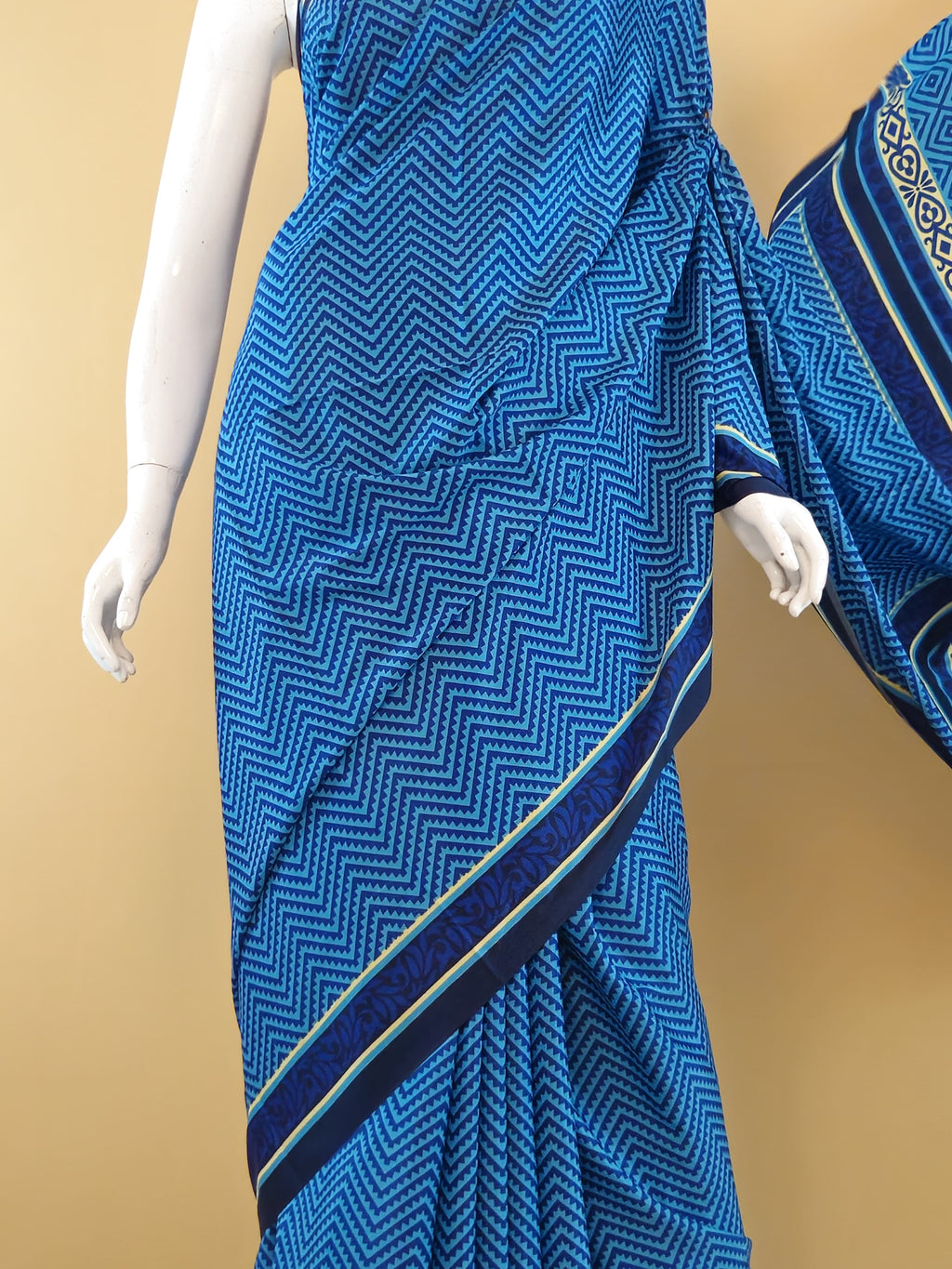 Garden Vareli Como Crepe Saree with Blouse — Blue