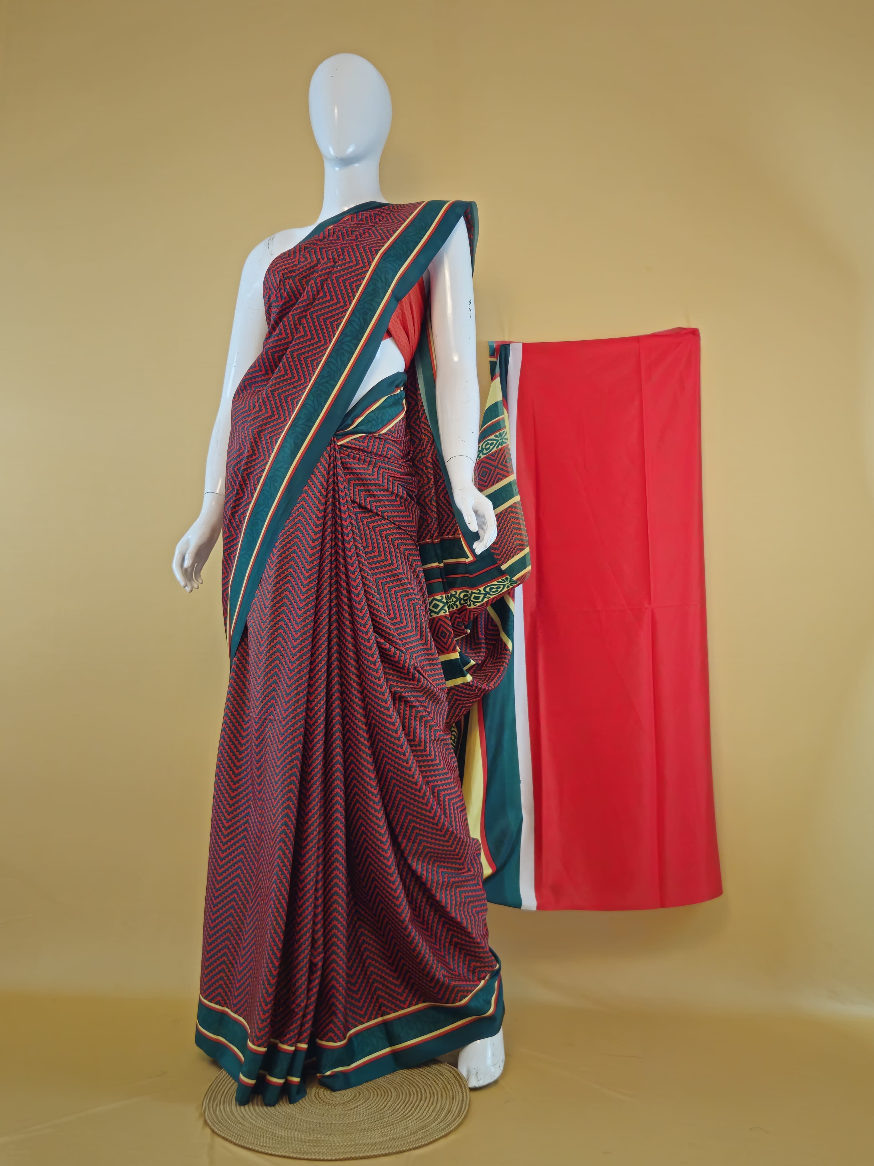 Garden Vareli Como Crepe Saree with Blouse — Red