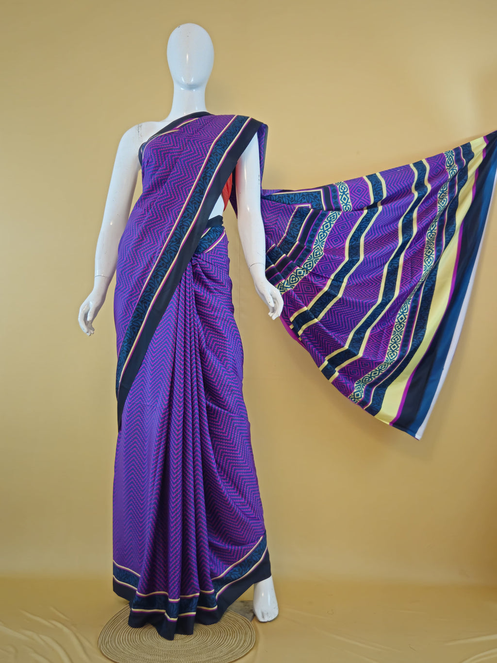 Garden Vareli Como Crepe Saree with Blouse — Purple
