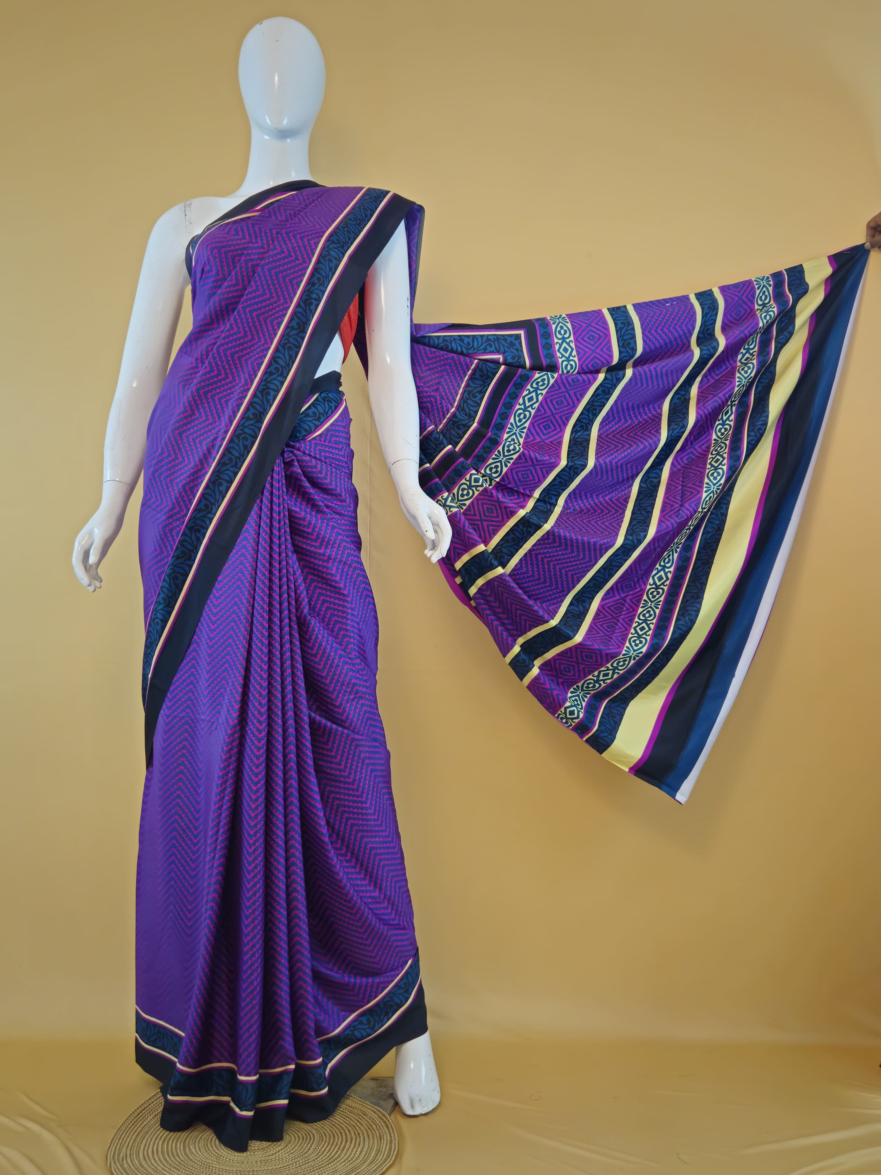 Garden Vareli Como Crepe Saree with Blouse — Purple