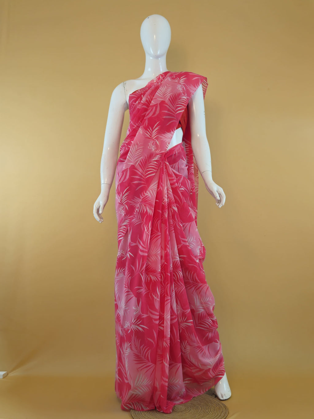 Garden Vareli Uno Tarangani Georgette Saree (Saree Only) — Red