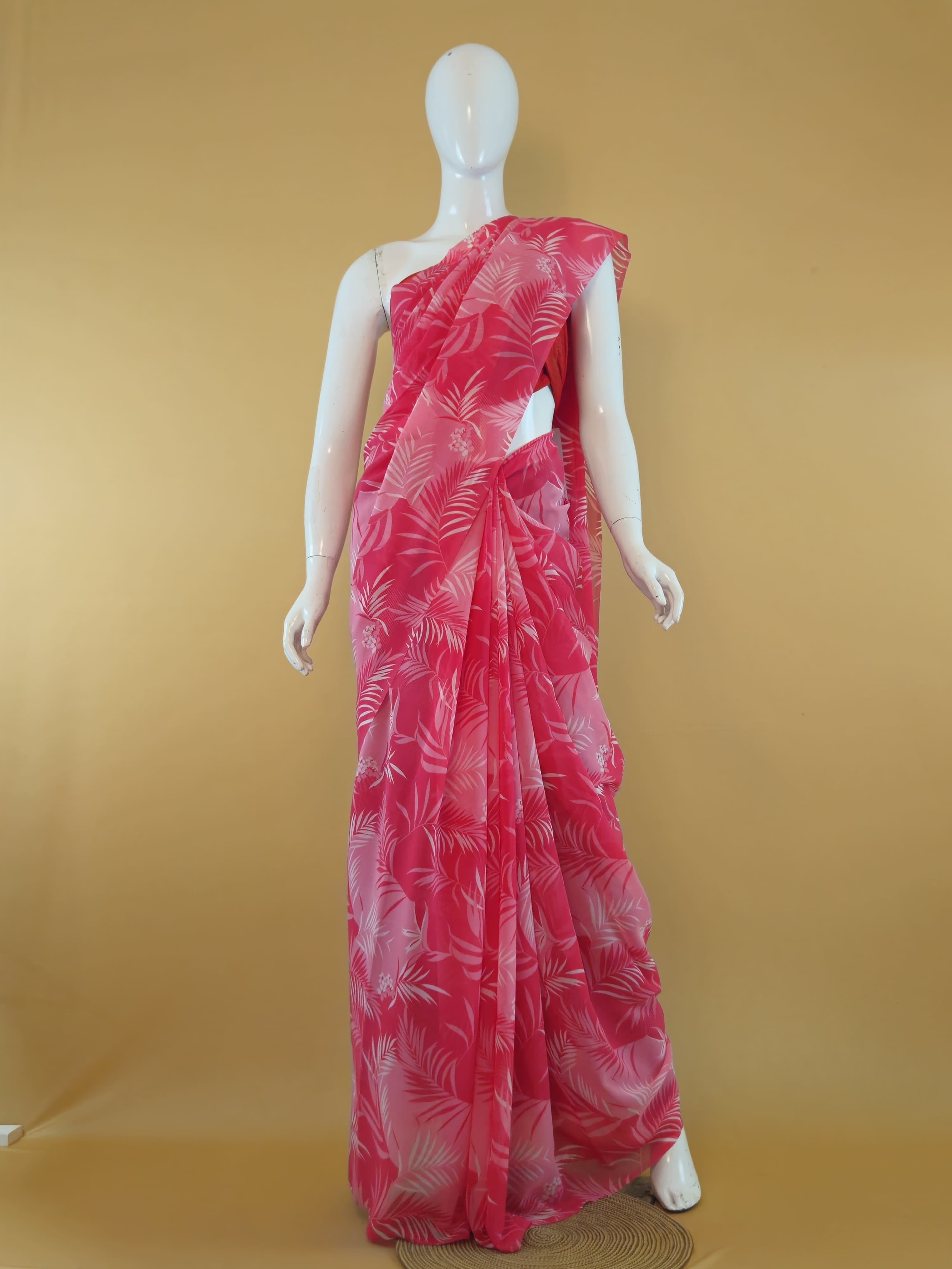 Garden Vareli Uno Tarangani Georgette Saree (Saree Only) — Red