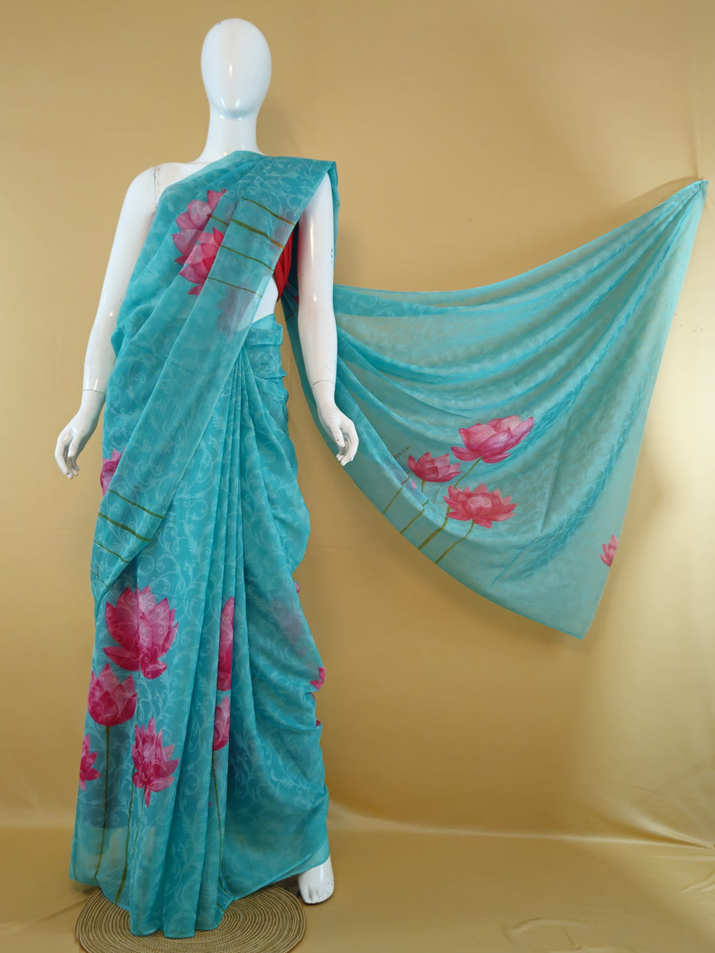 Garden Vareli Lock Chiffon Saree with Blouse — Green
