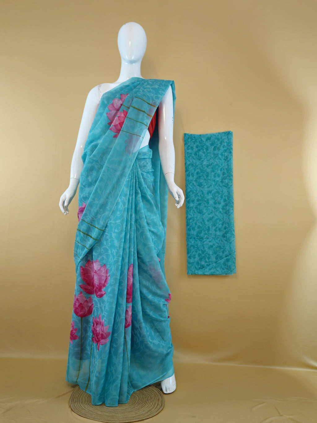 Garden Vareli Lock Chiffon Saree with Blouse — Green
