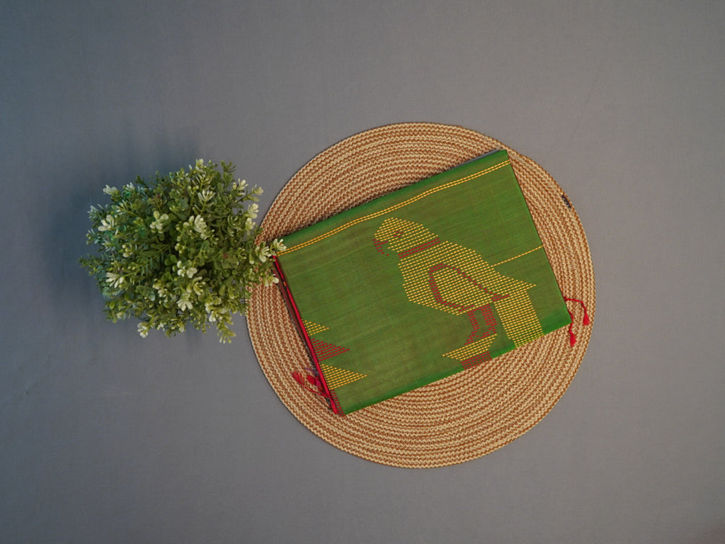 Handwoven Pure Silk Saree in Green with Rich Weave Pallu, Contrast Border & Blouse