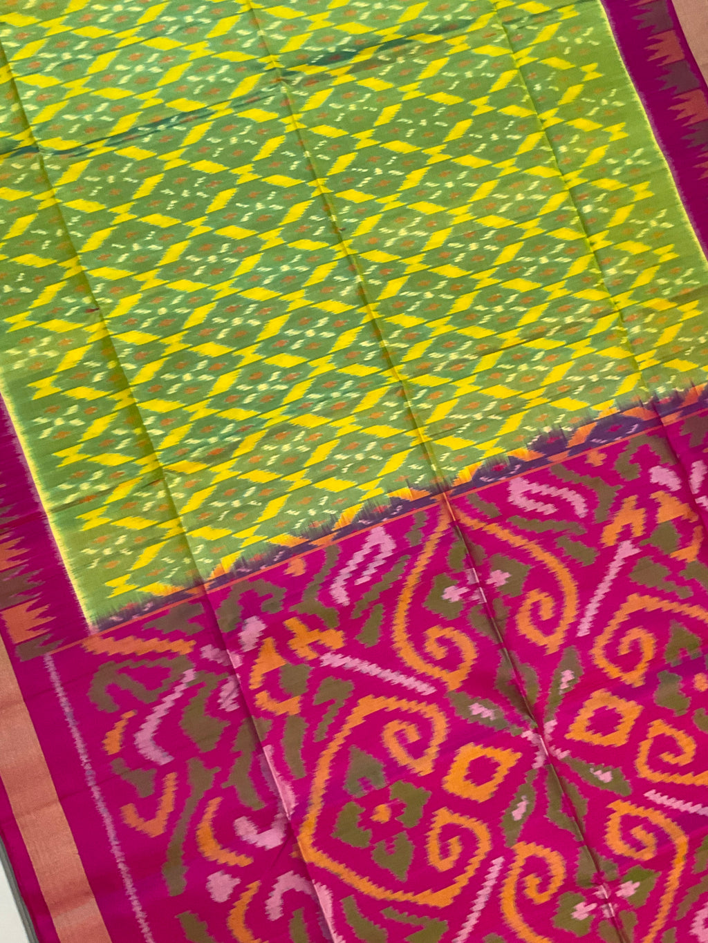 Olive Green Pochampally Ikat Silk Saree with Contrast Rani Pink Pallu & Plain Blouse