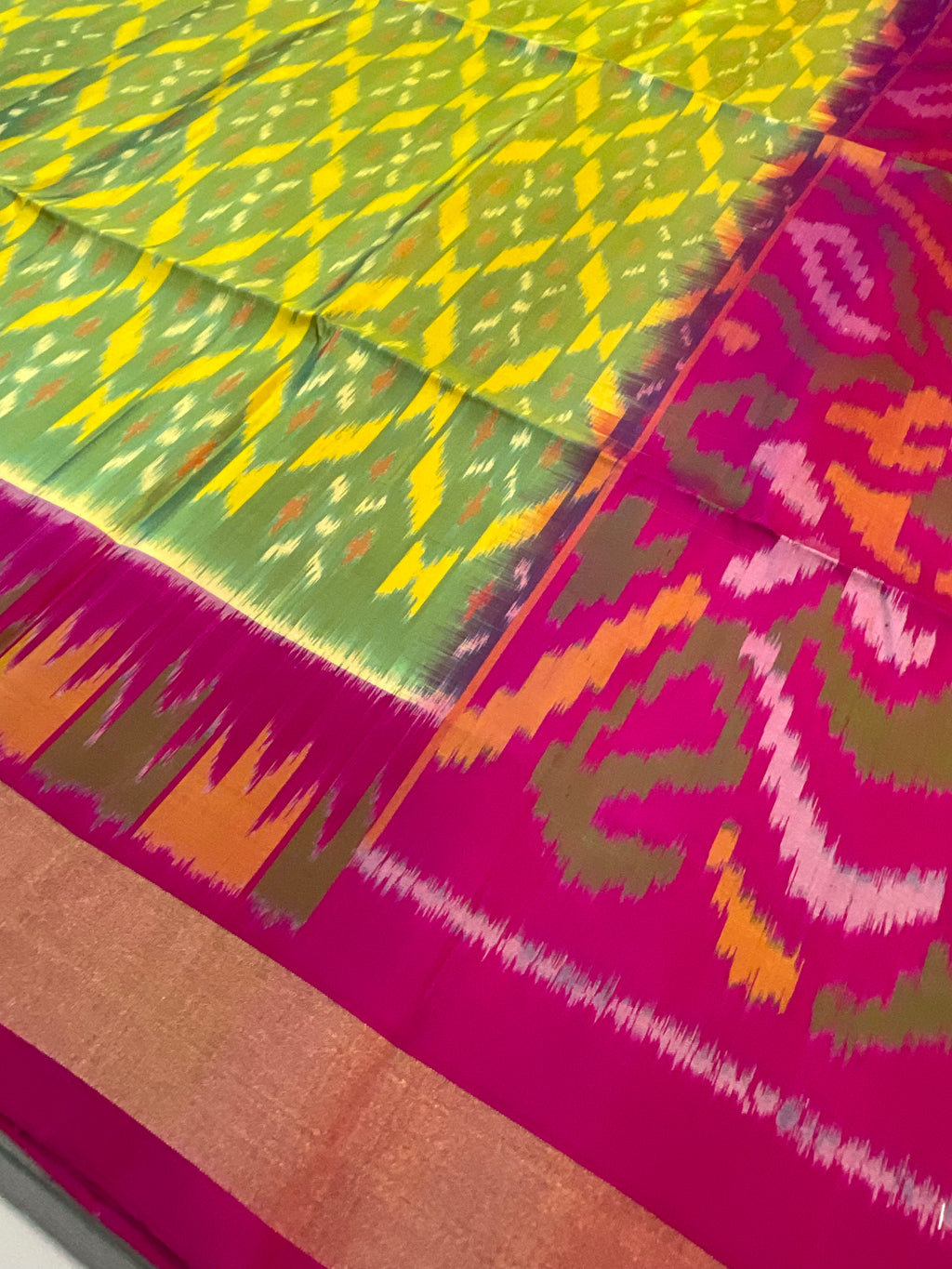Olive Green Pochampally Ikat Silk Saree with Contrast Rani Pink Pallu & Plain Blouse