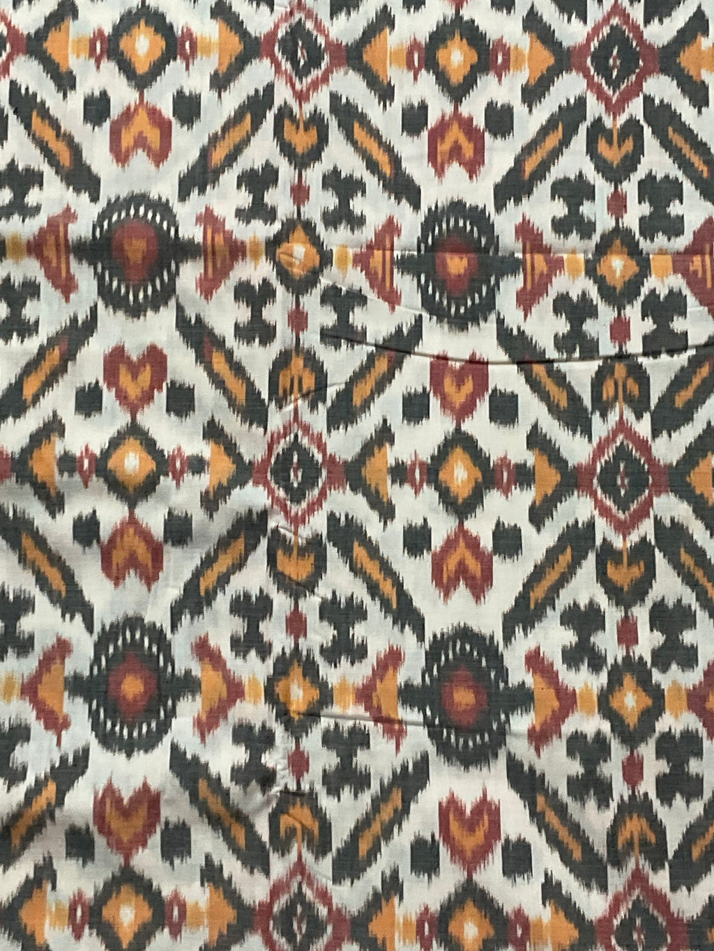 White Pochampally Handloom Cotton Saree – Ikkat Border with Black Blouse