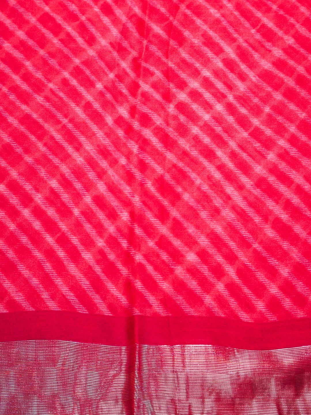 Red Leheriya Ikkat Silk Saree