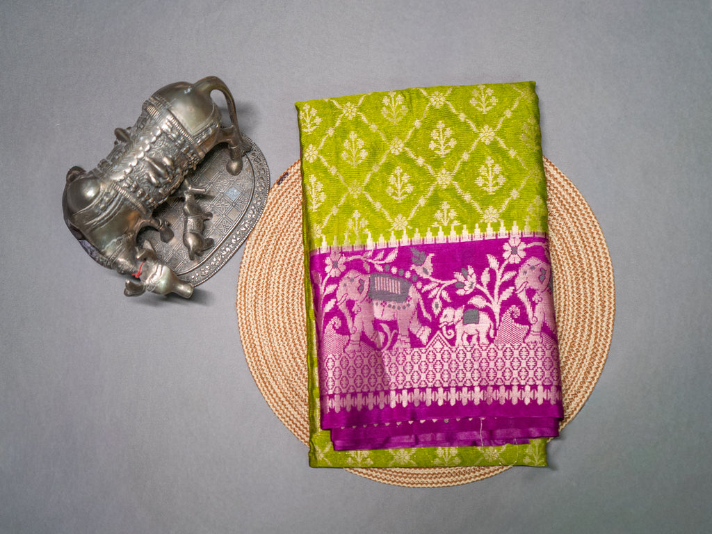 Emerald green pochampally weaving silk saree with designer pallu and blouse