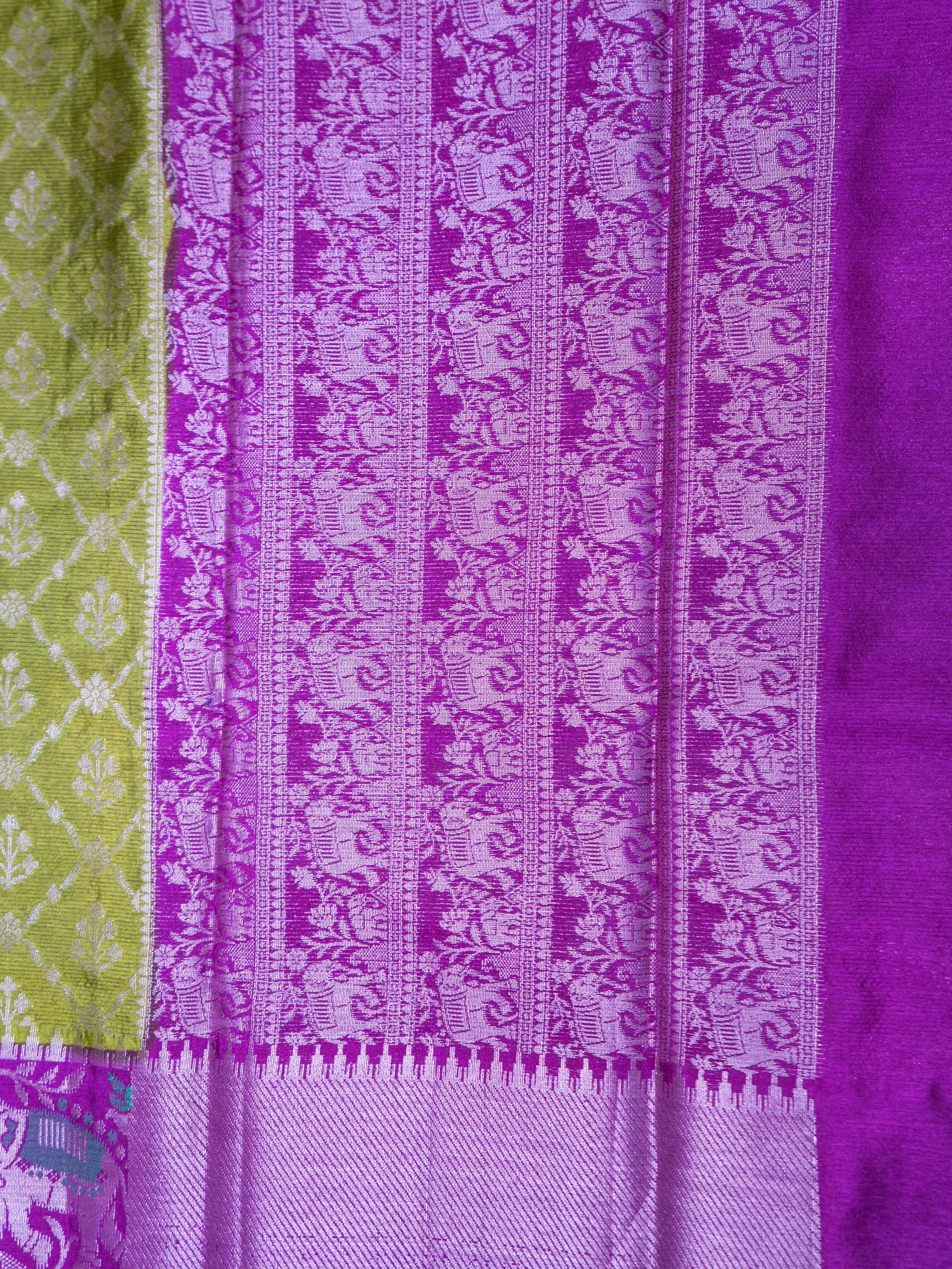 Emerald green pochampally weaving silk saree with designer pallu and blouse
