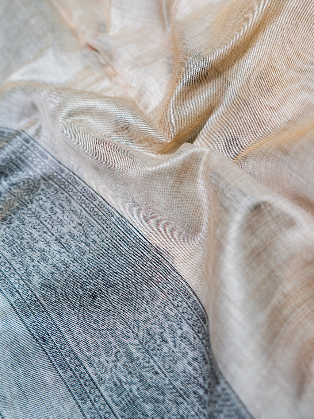 White Pochampally Buti Silk Saree