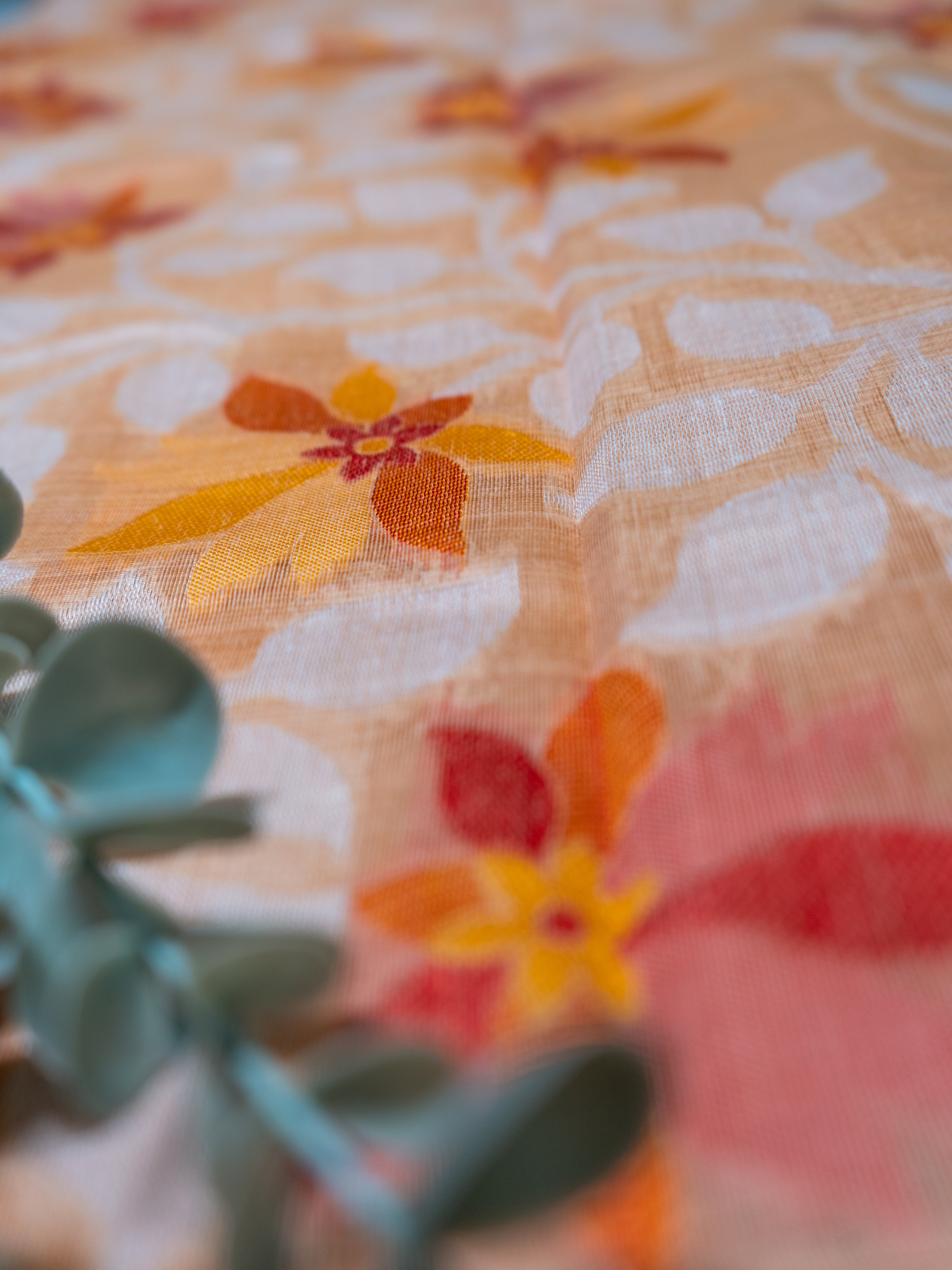 Floral Weave Handloom Silk Saree